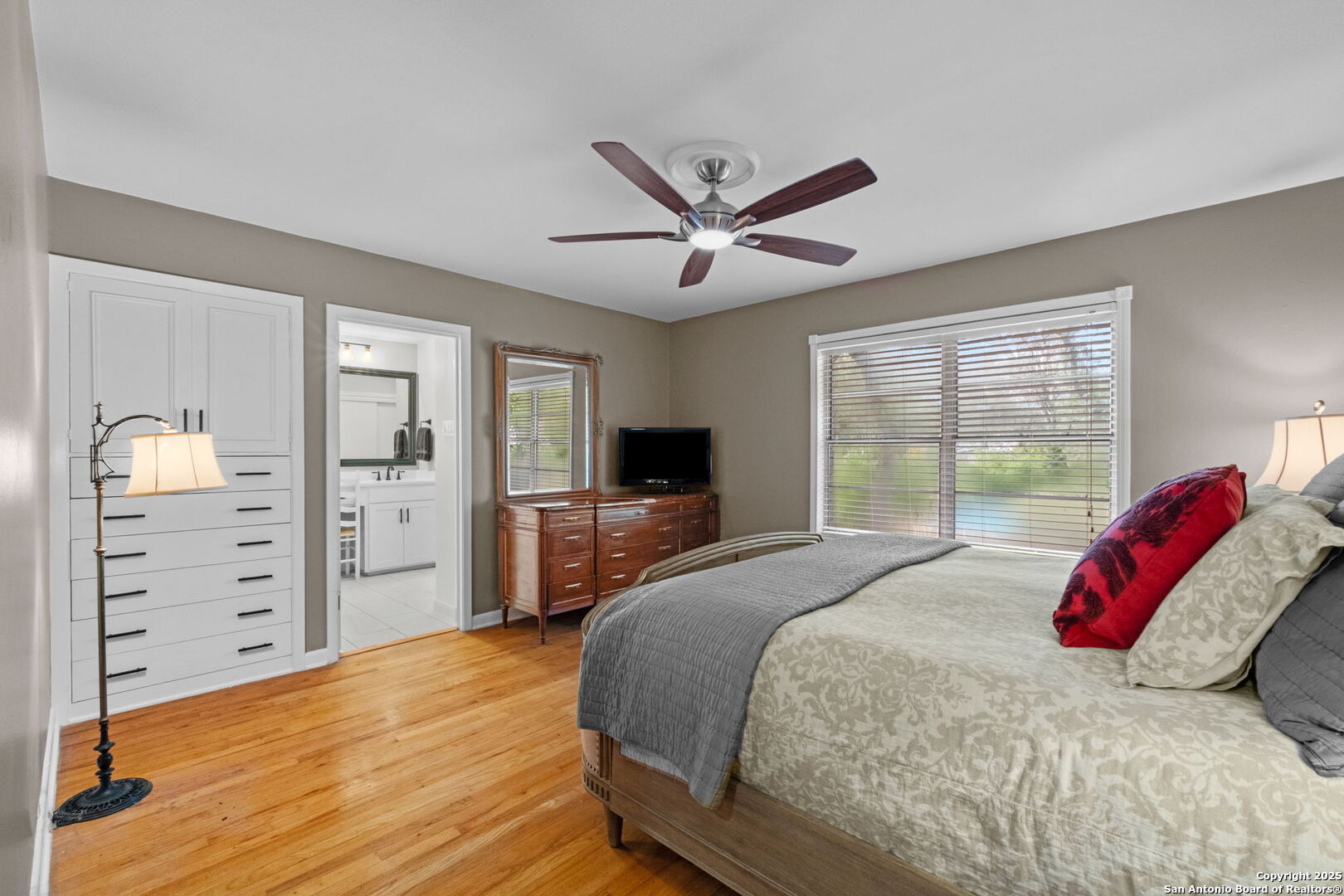 3202 Candlewood
