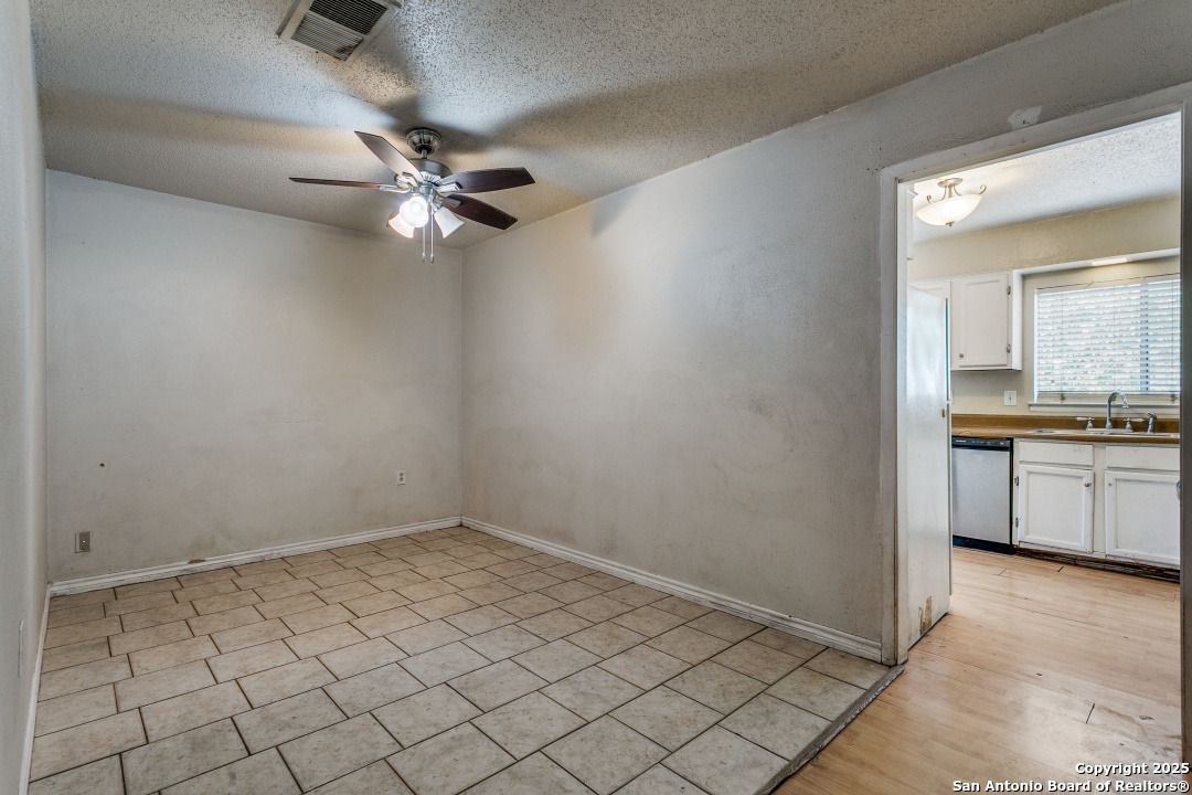 12222 Valley Forge Cir