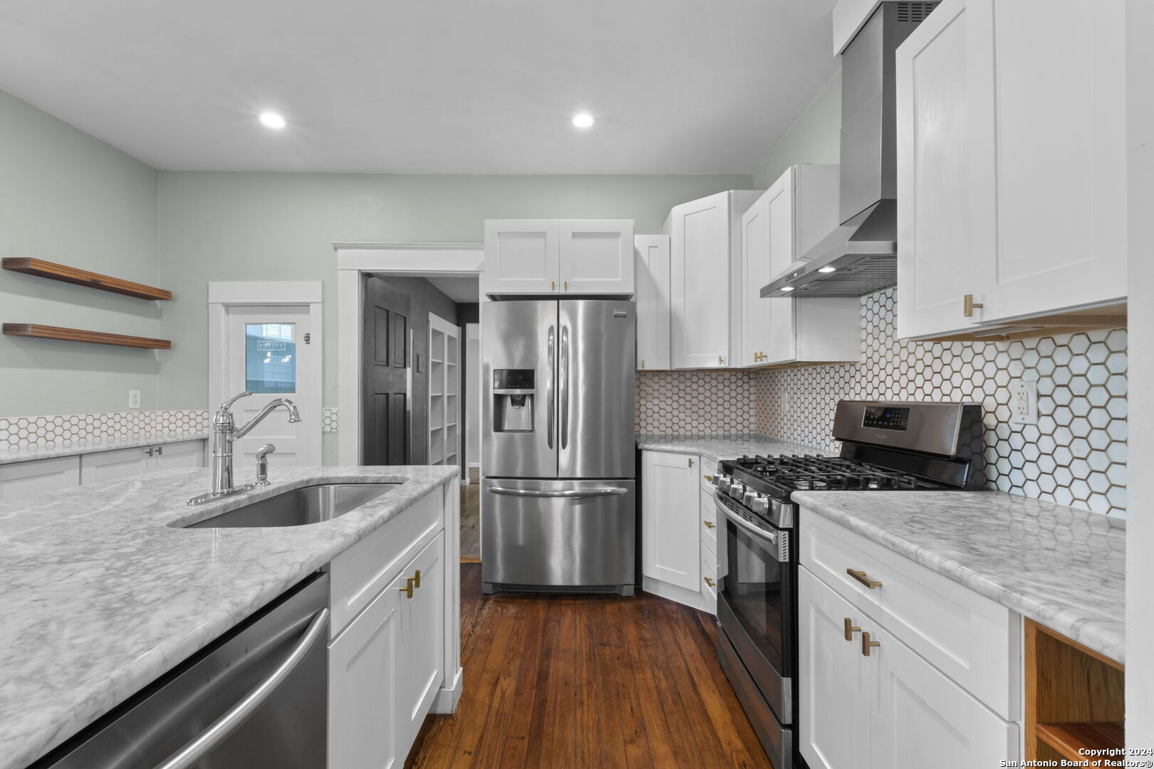 214 Loretta Place