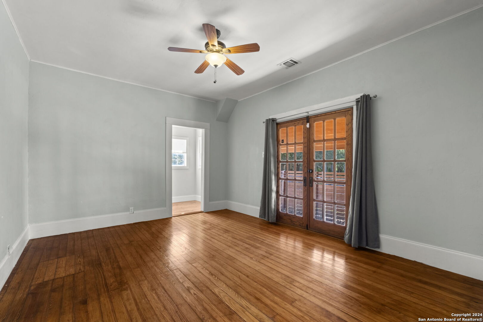 214 Loretta Place