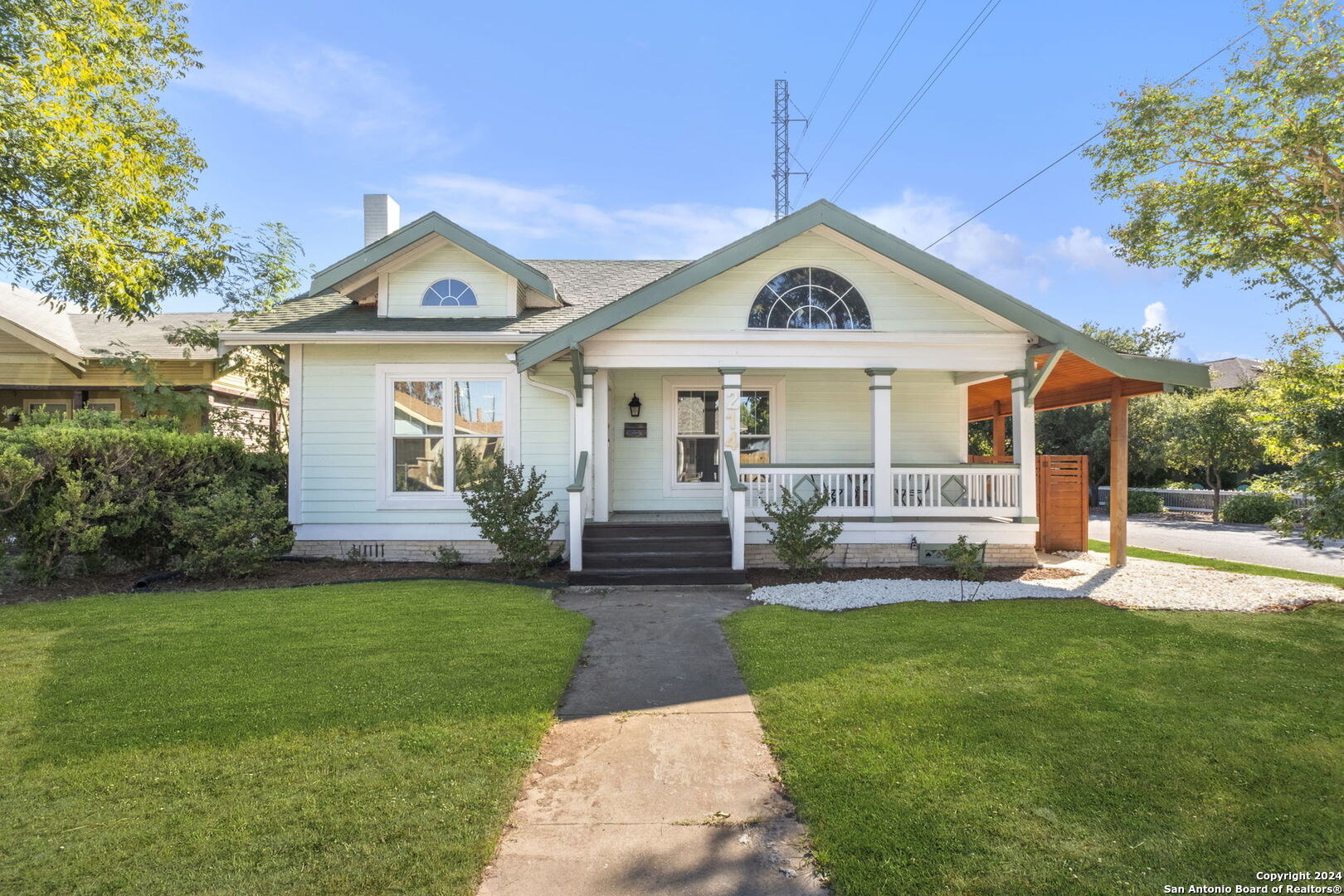 214 Loretta Place