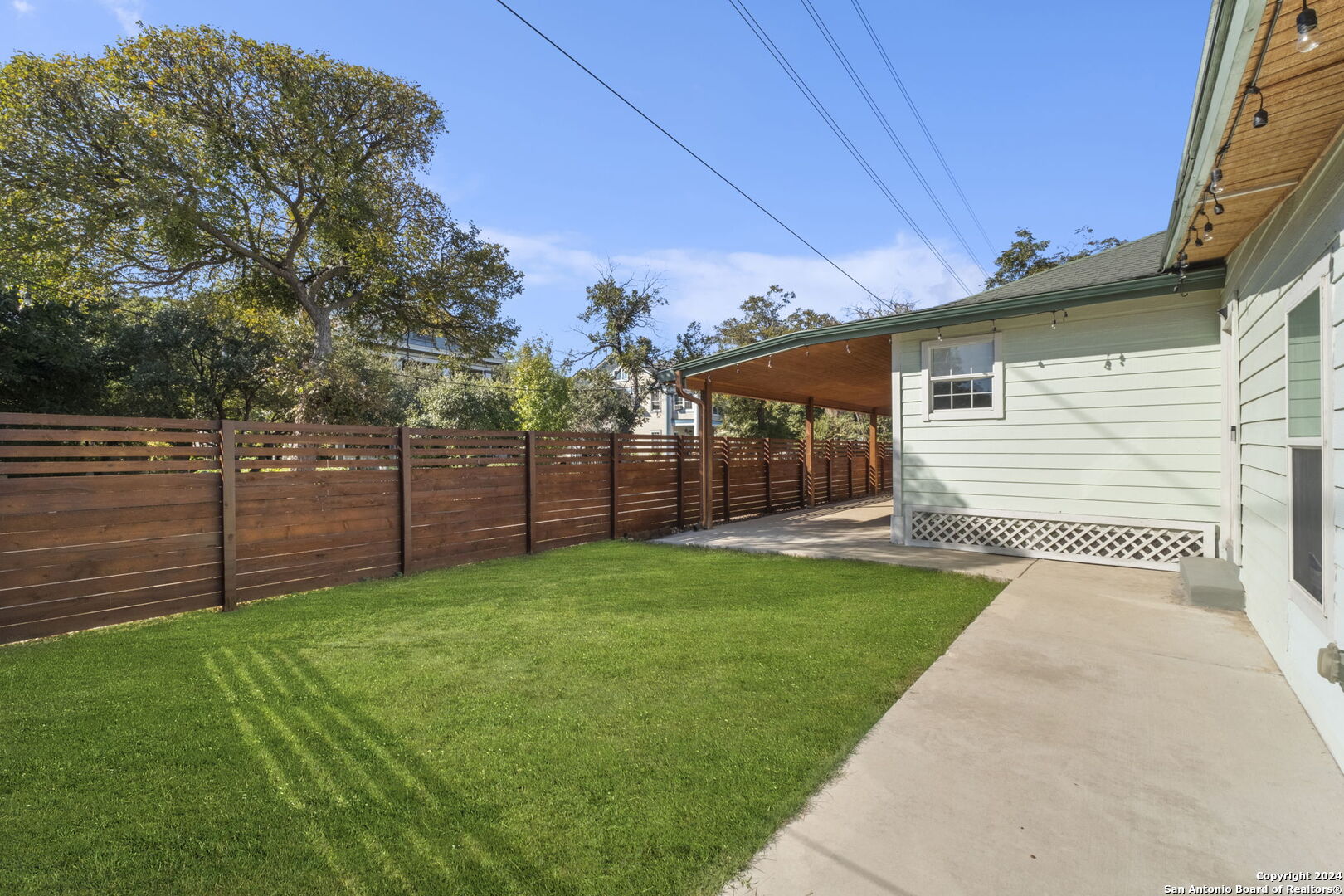214 Loretta Place