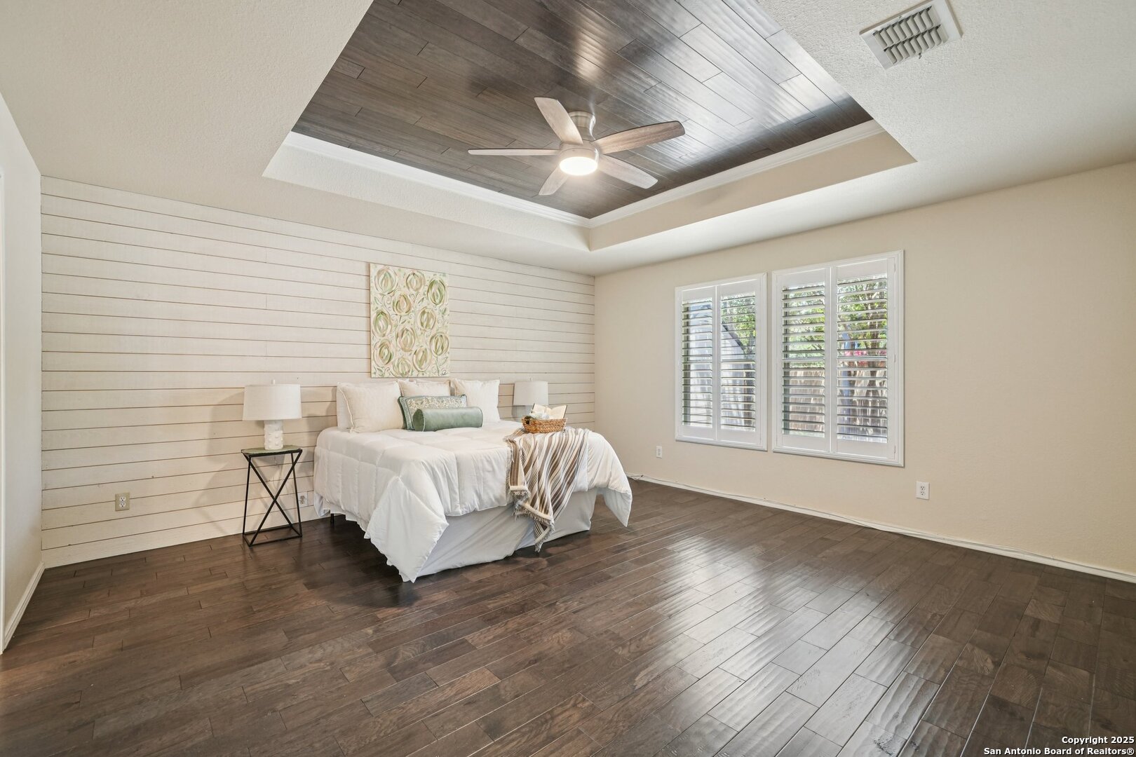 16710 Retama Crown