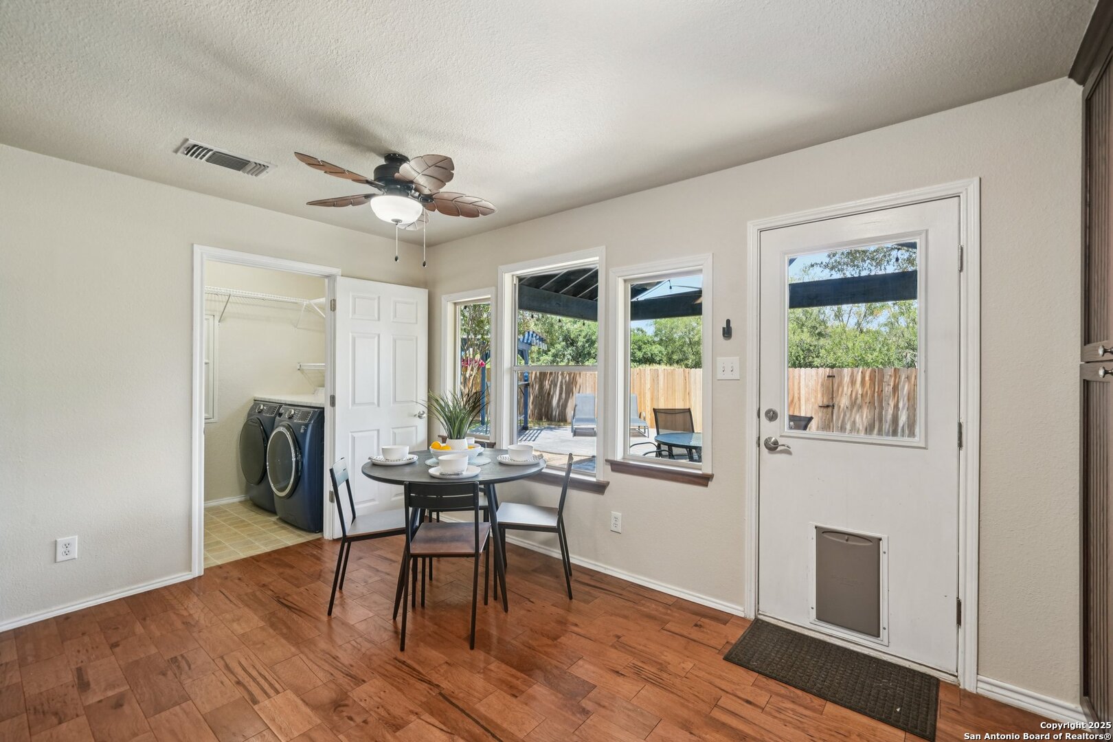 16710 Retama Crown