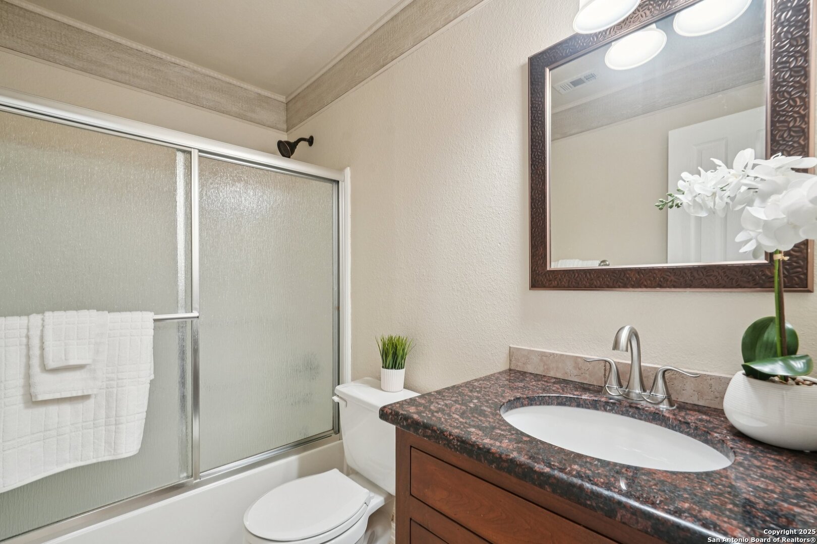 16710 Retama Crown