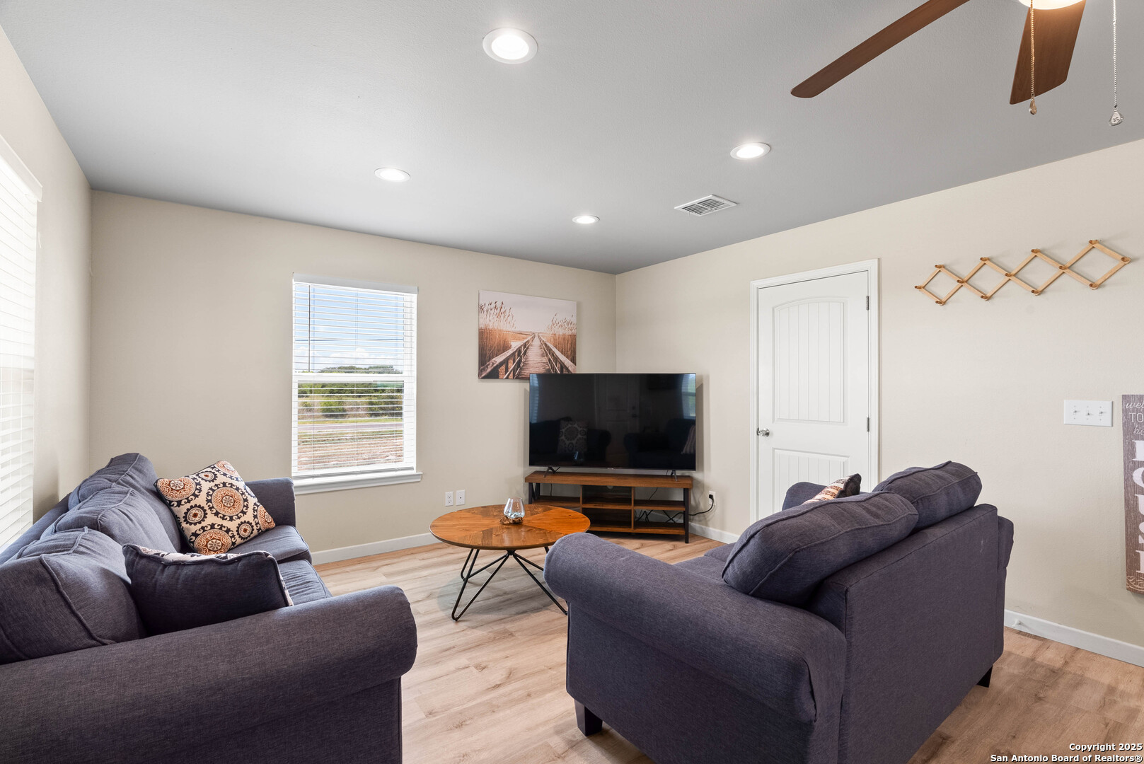274 Post Oak Ln