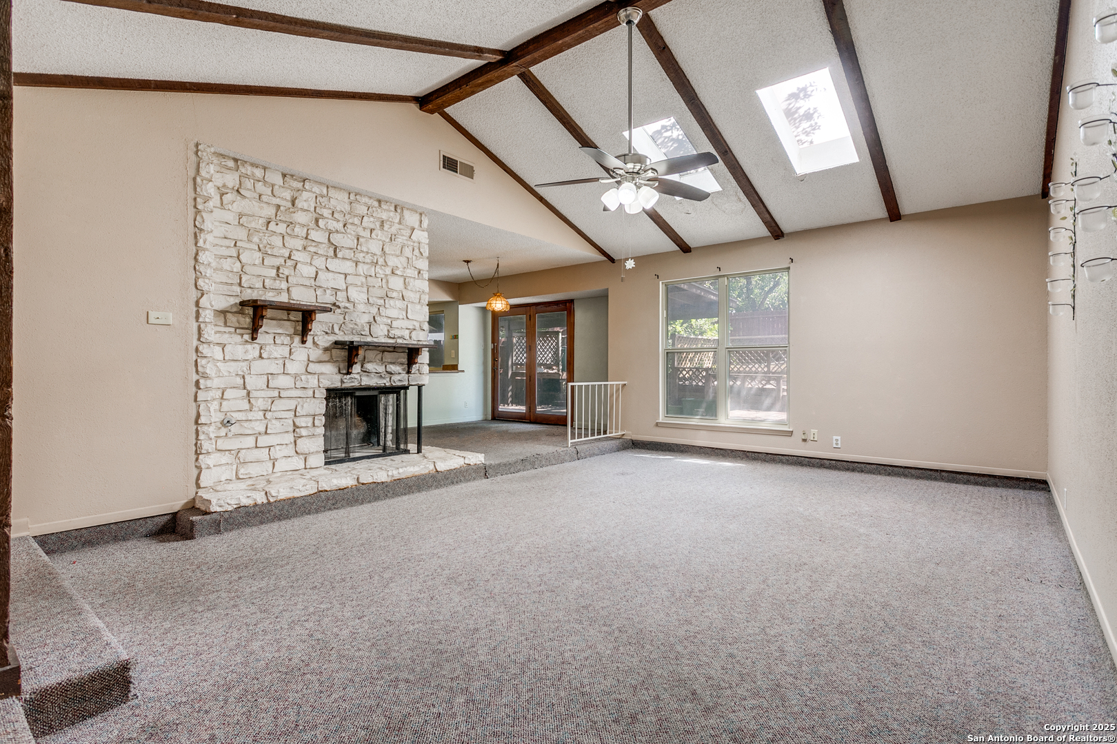 5426 Timbermont