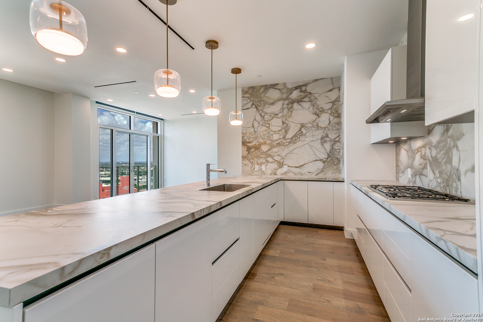 123 LEXINGTON AVE 1610