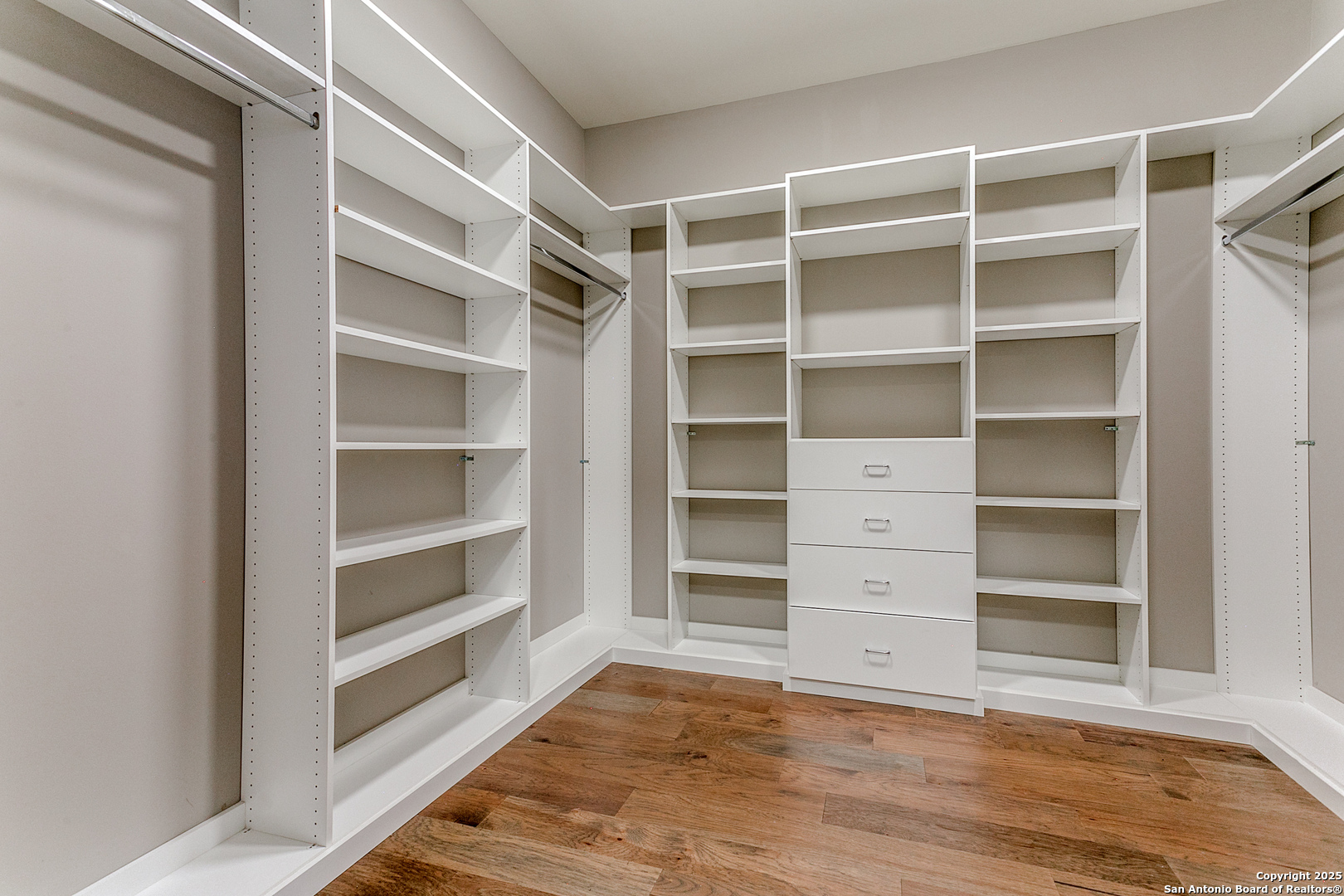 123 LEXINGTON AVE 1610