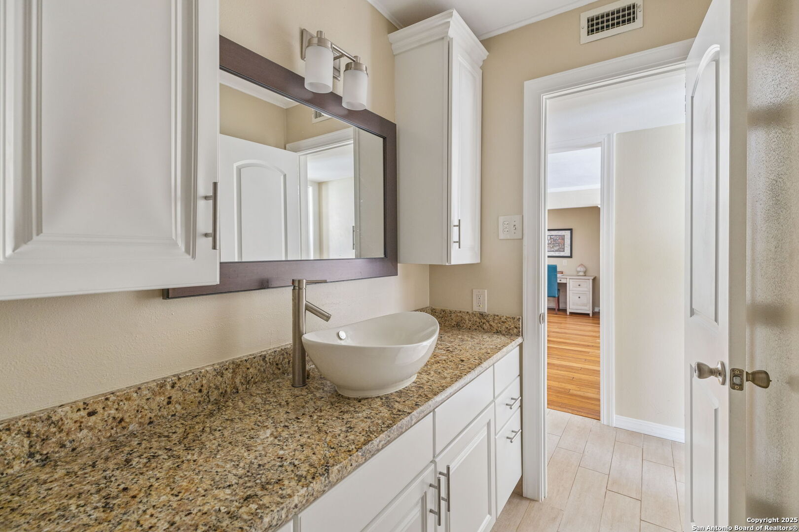 200 Ruelle Ln 200A