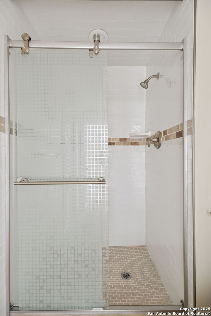 200 Ruelle Ln 200A