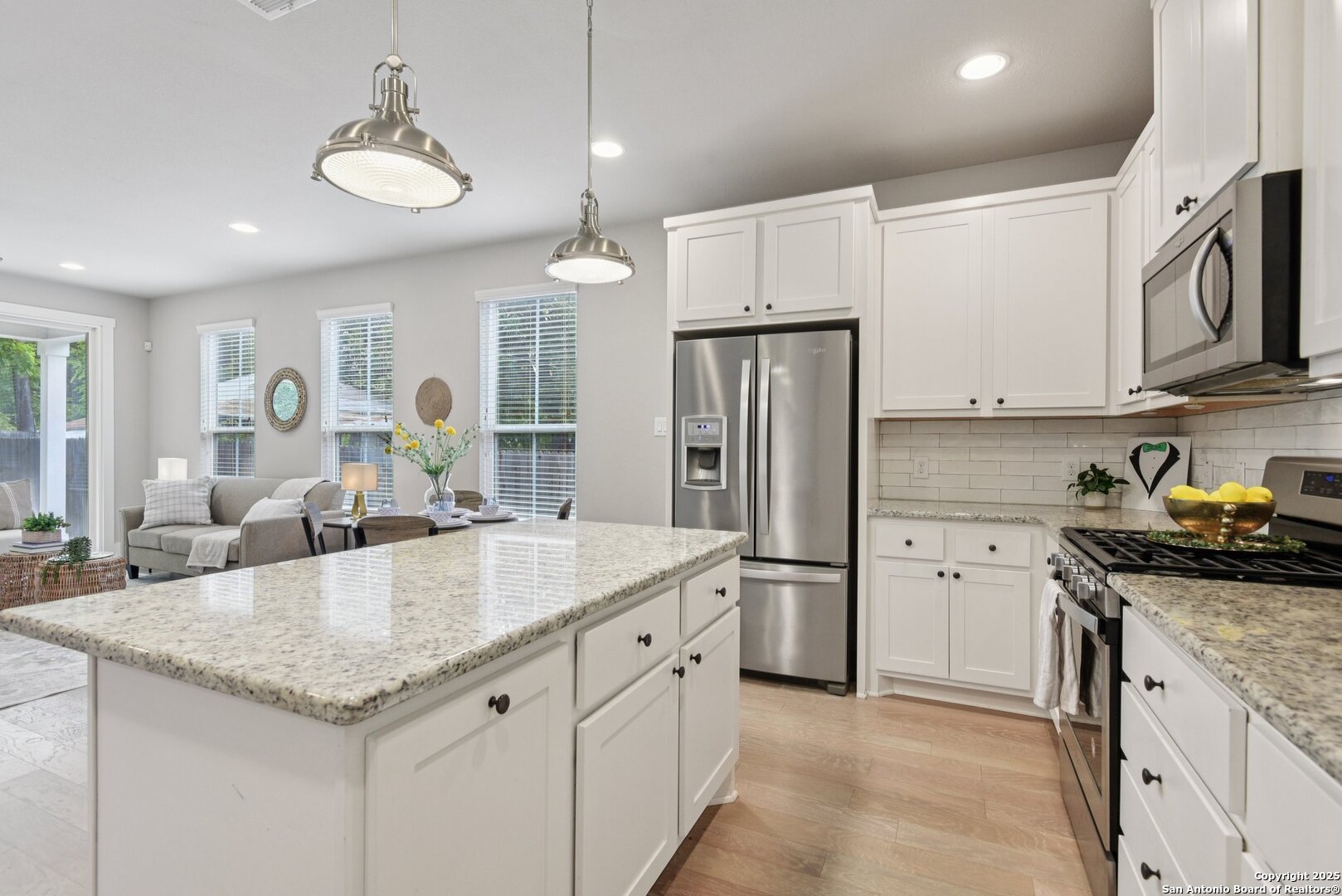140 Claremont #102 102