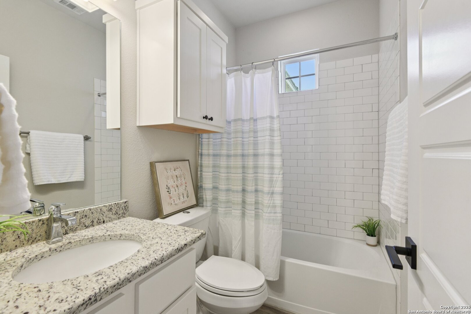 140 Claremont #102 102