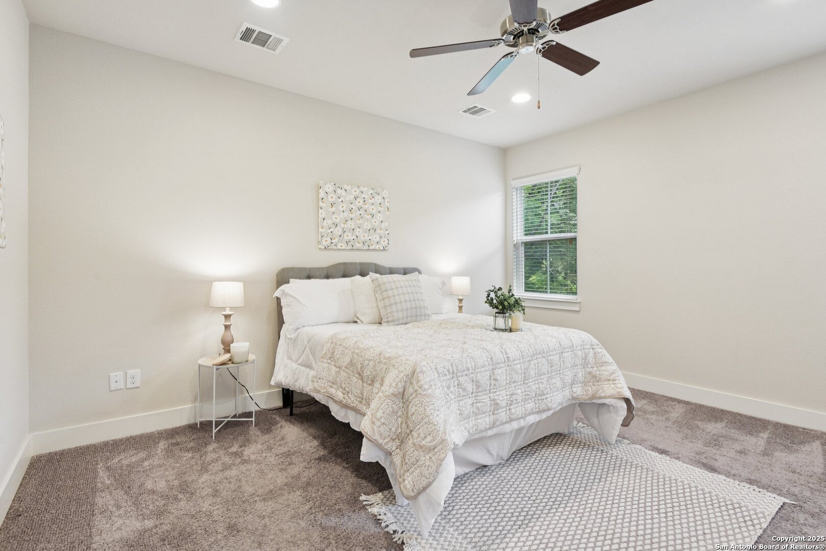 140 Claremont #102 102