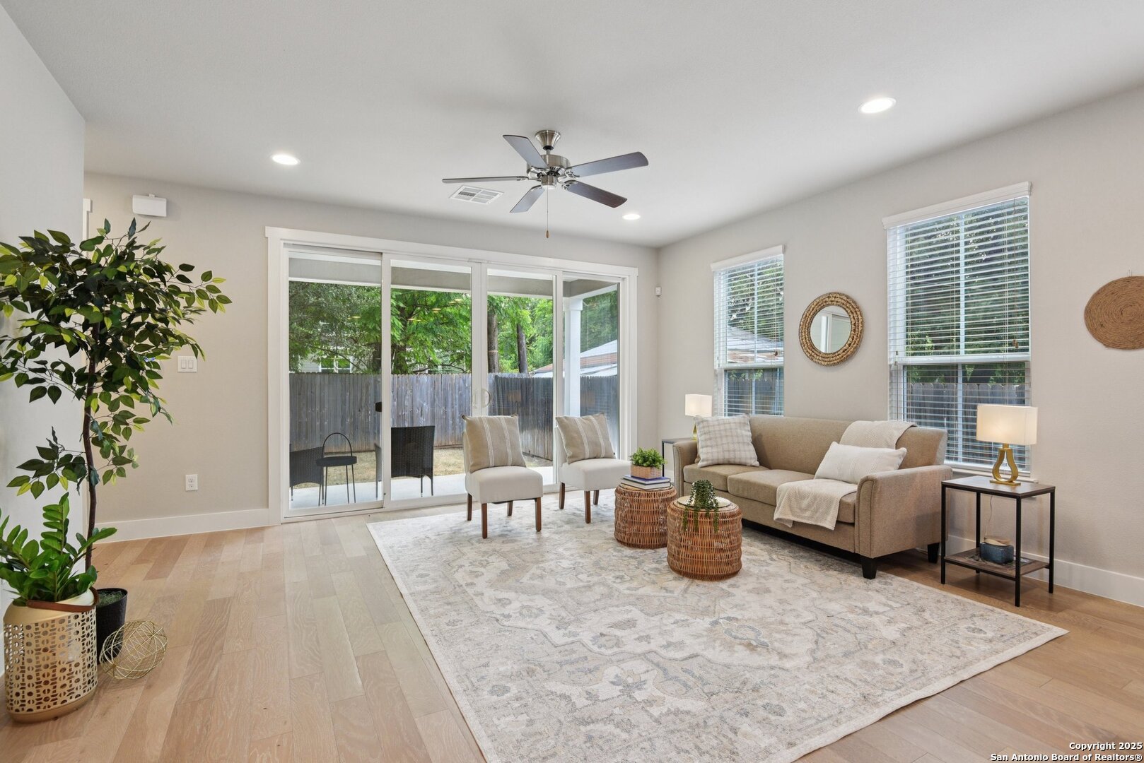 140 Claremont #102 102