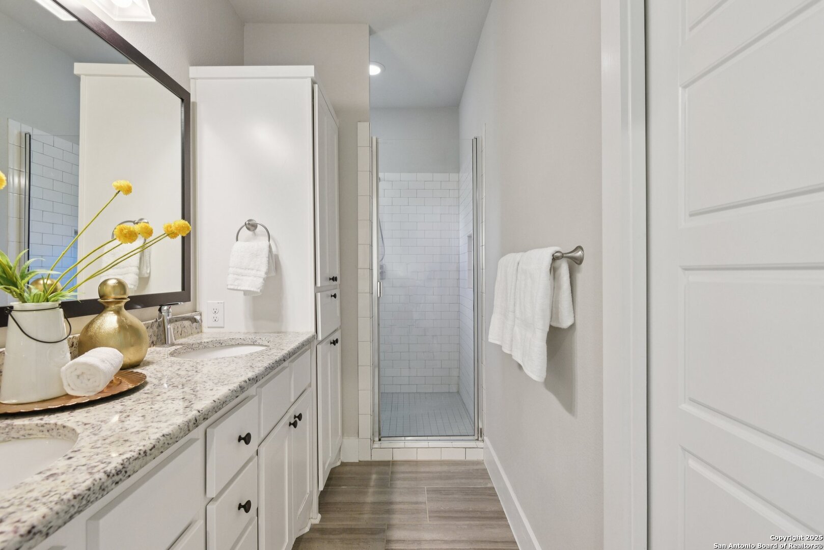 140 Claremont #102 102