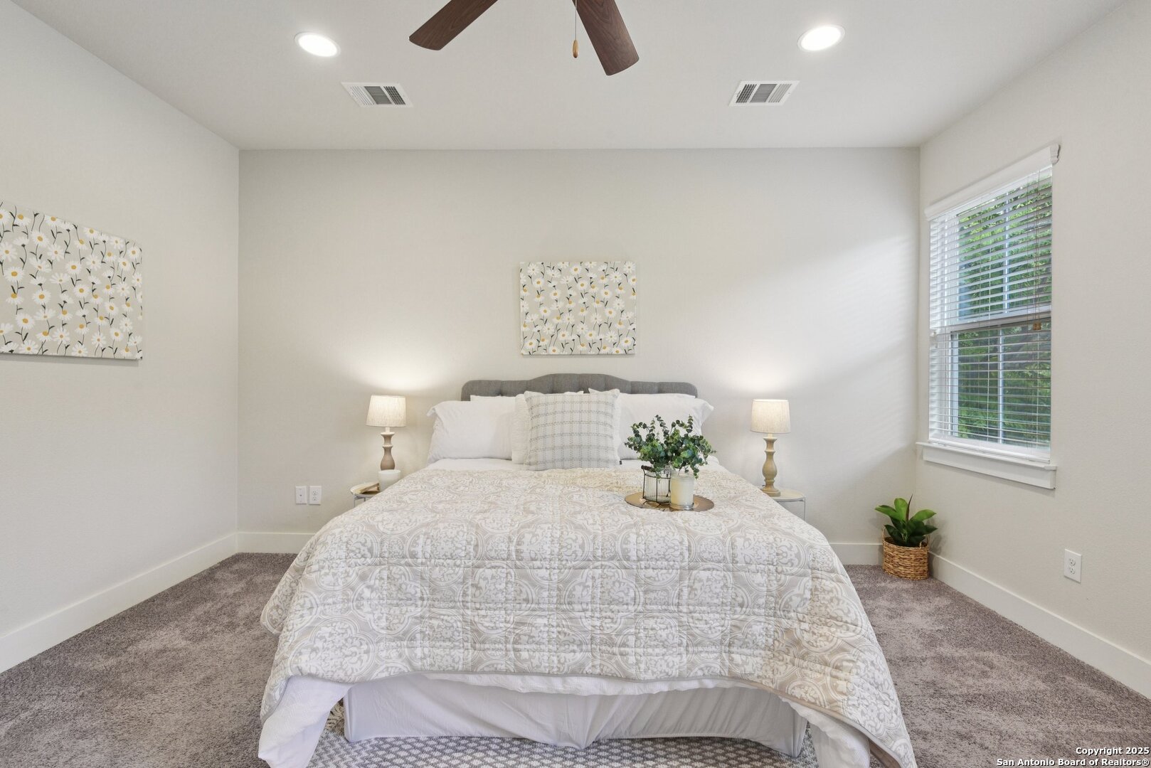 140 Claremont #102 102