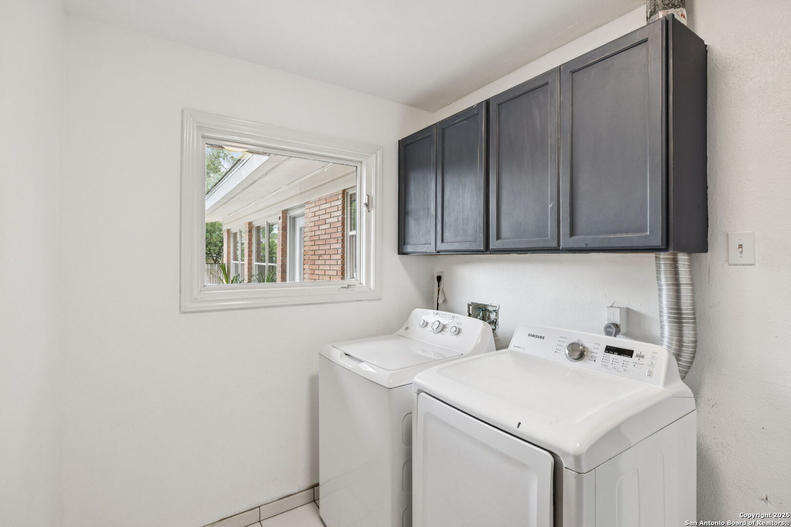 107 Wyndale