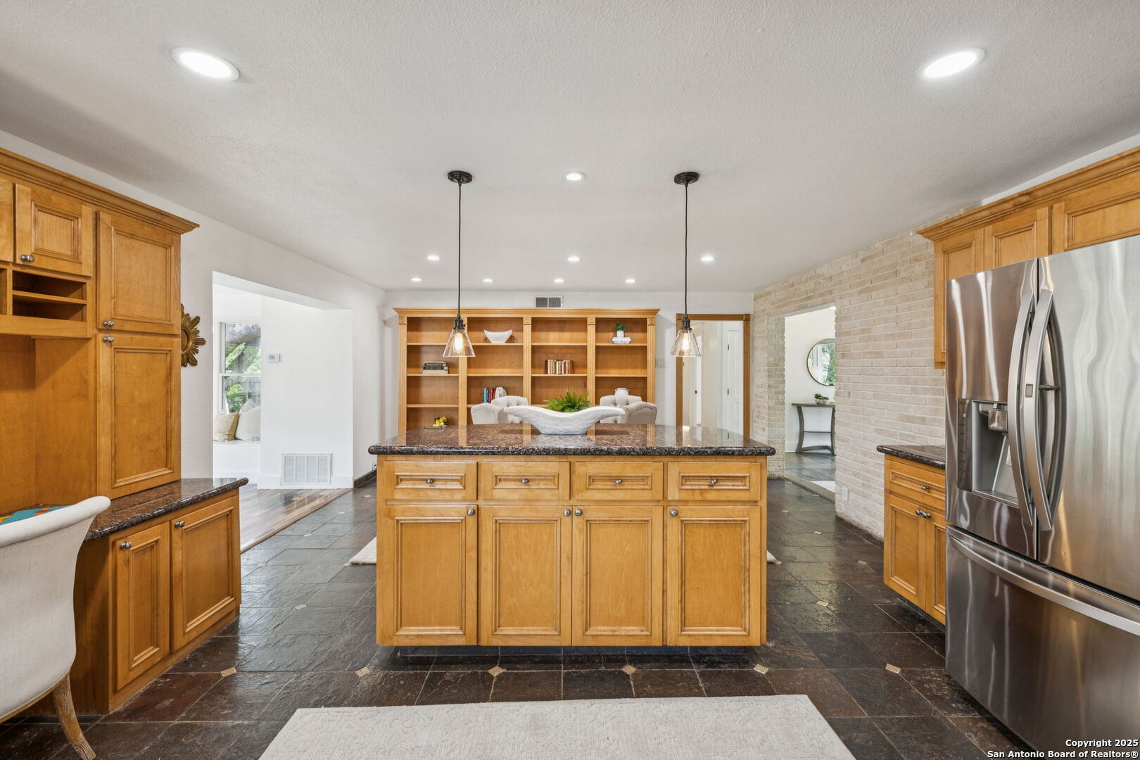 107 Wyndale