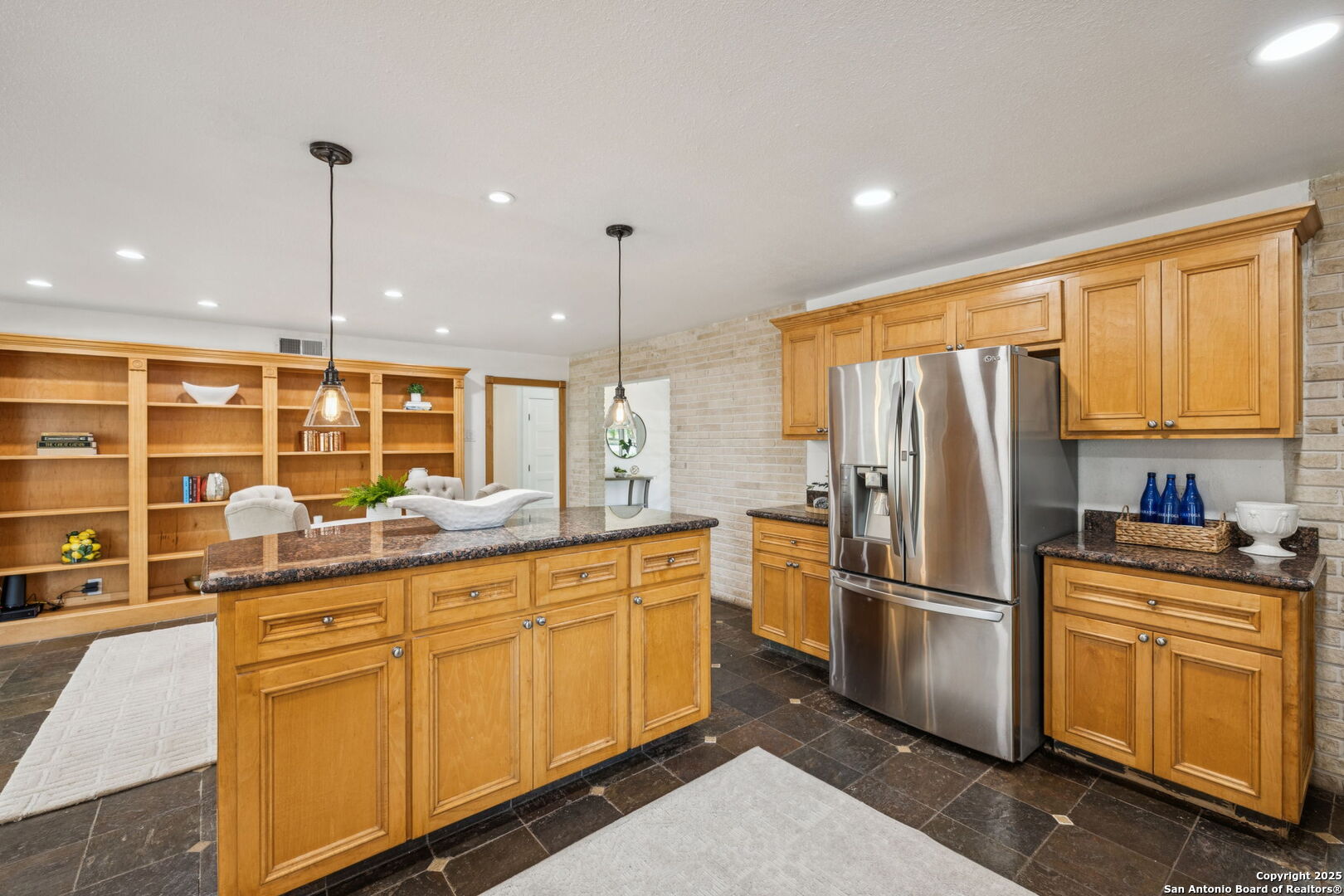 107 Wyndale