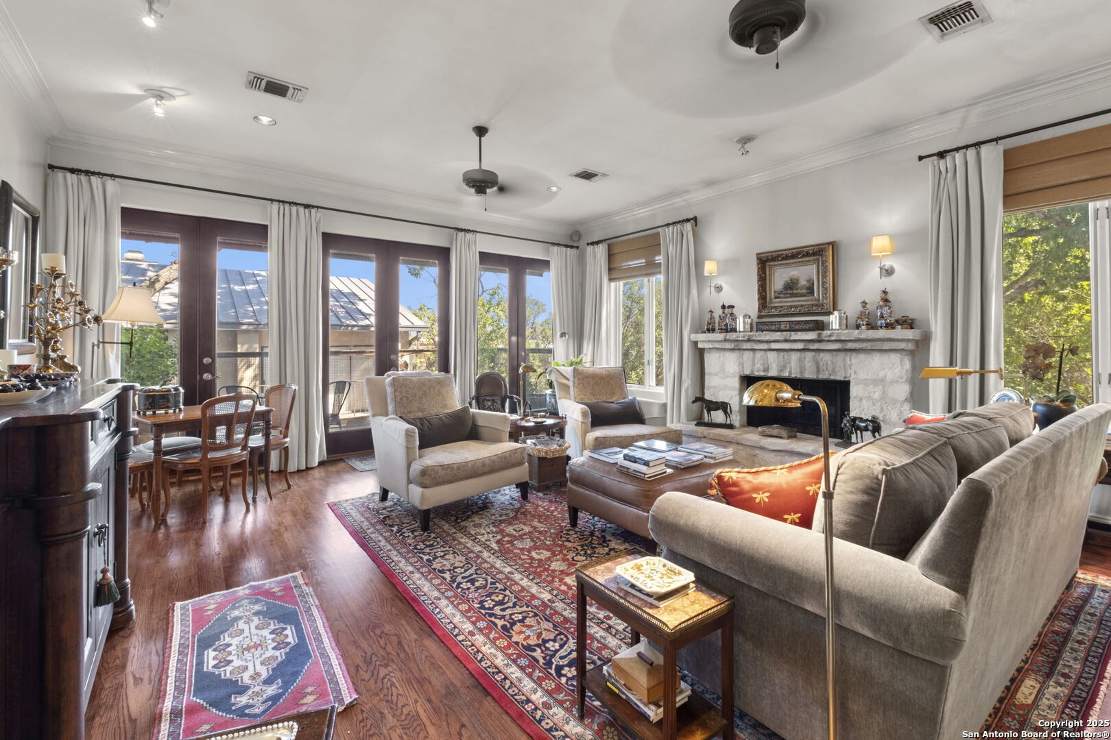 131-139 Saint Dennis