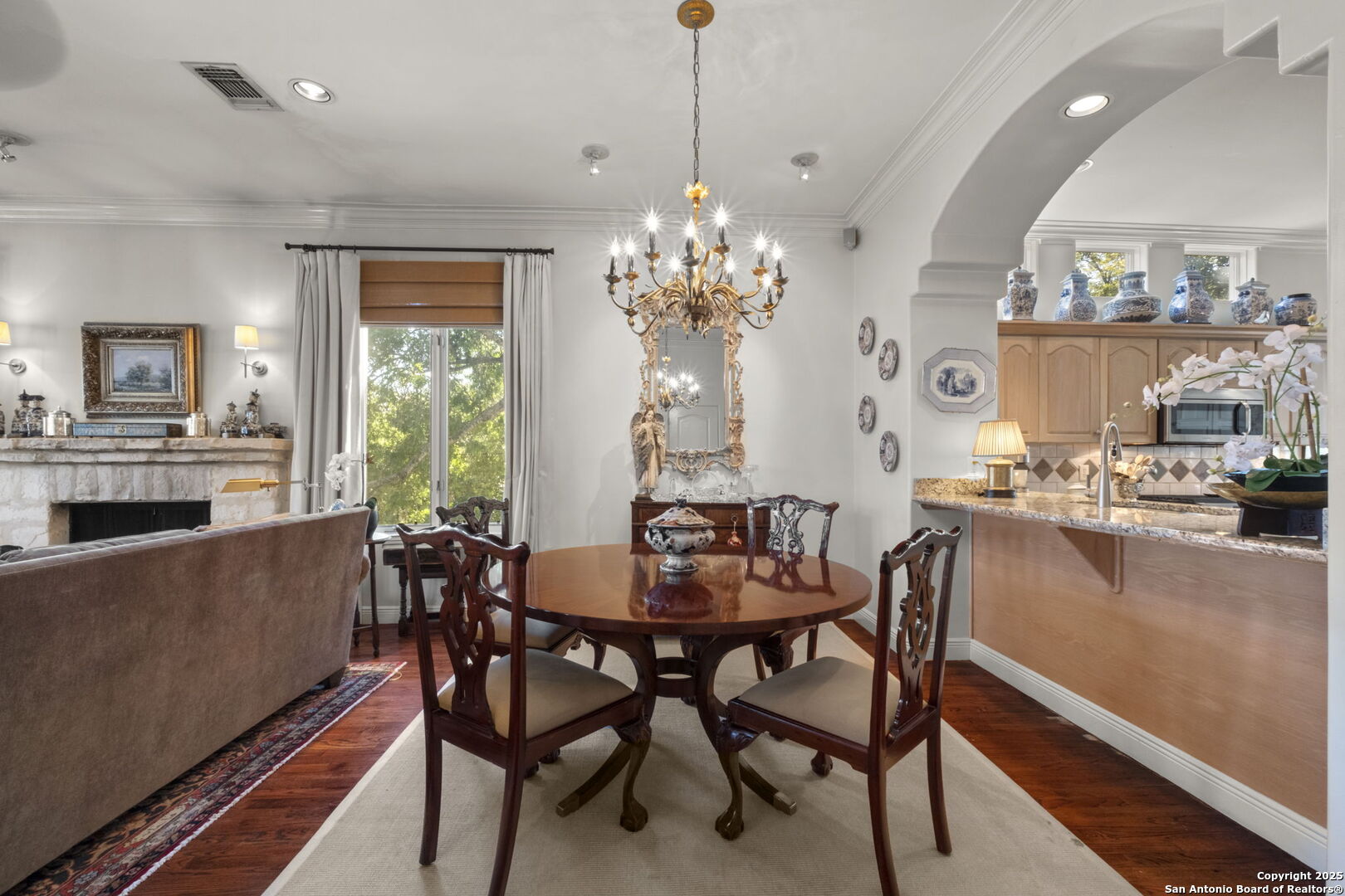 131-139 Saint Dennis