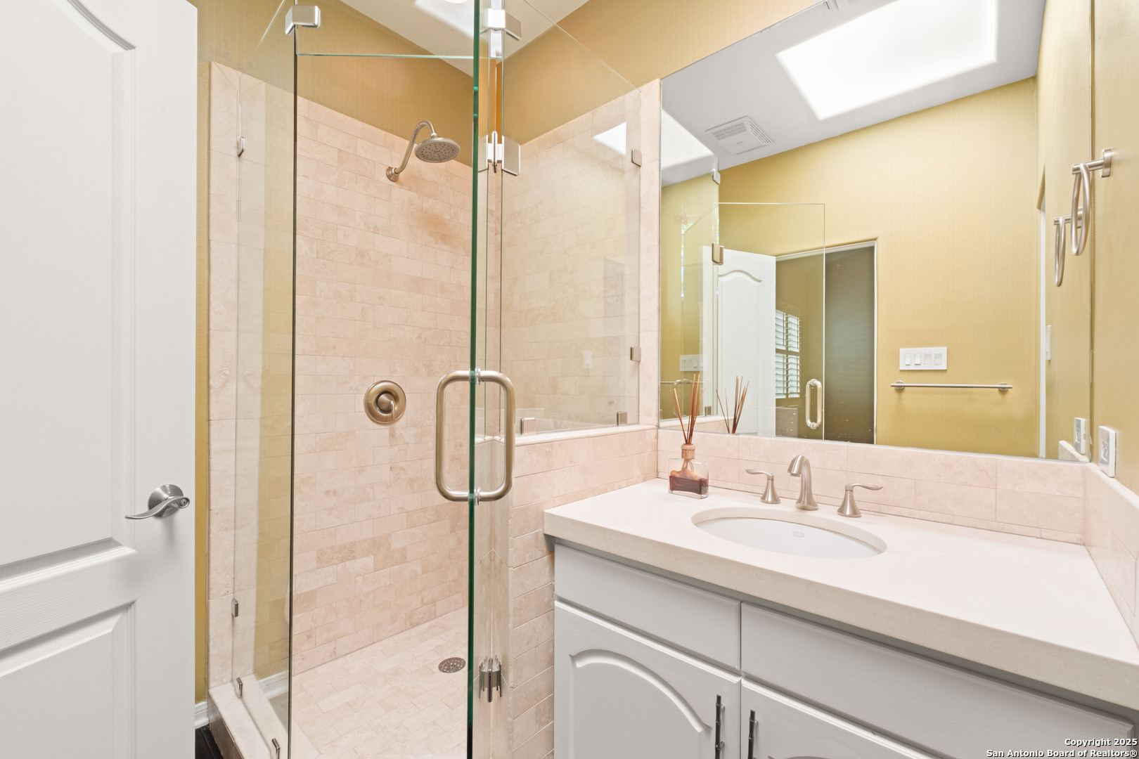 131-139 Saint Dennis