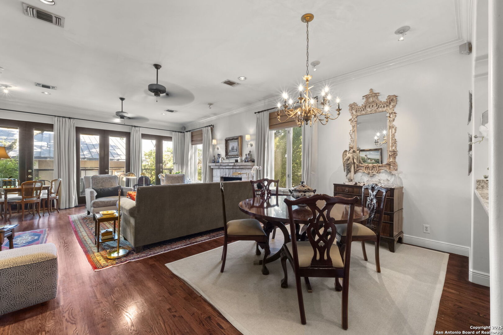 131-139 Saint Dennis