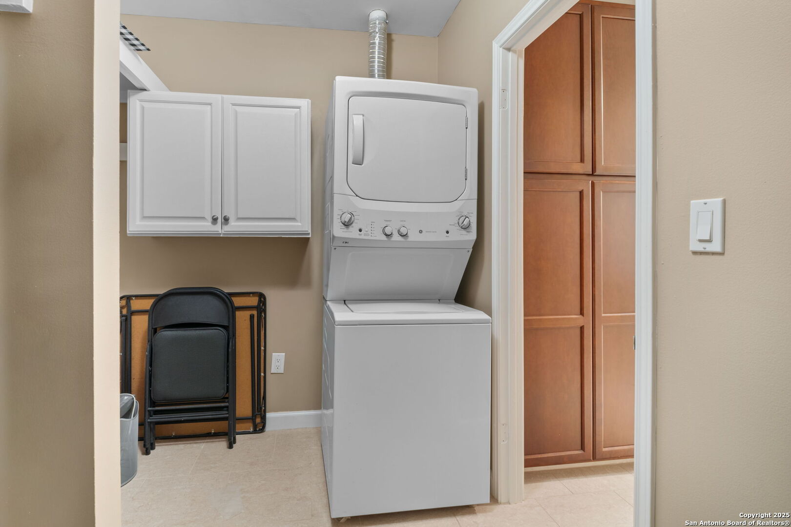 1 Towers Park Ln 1015