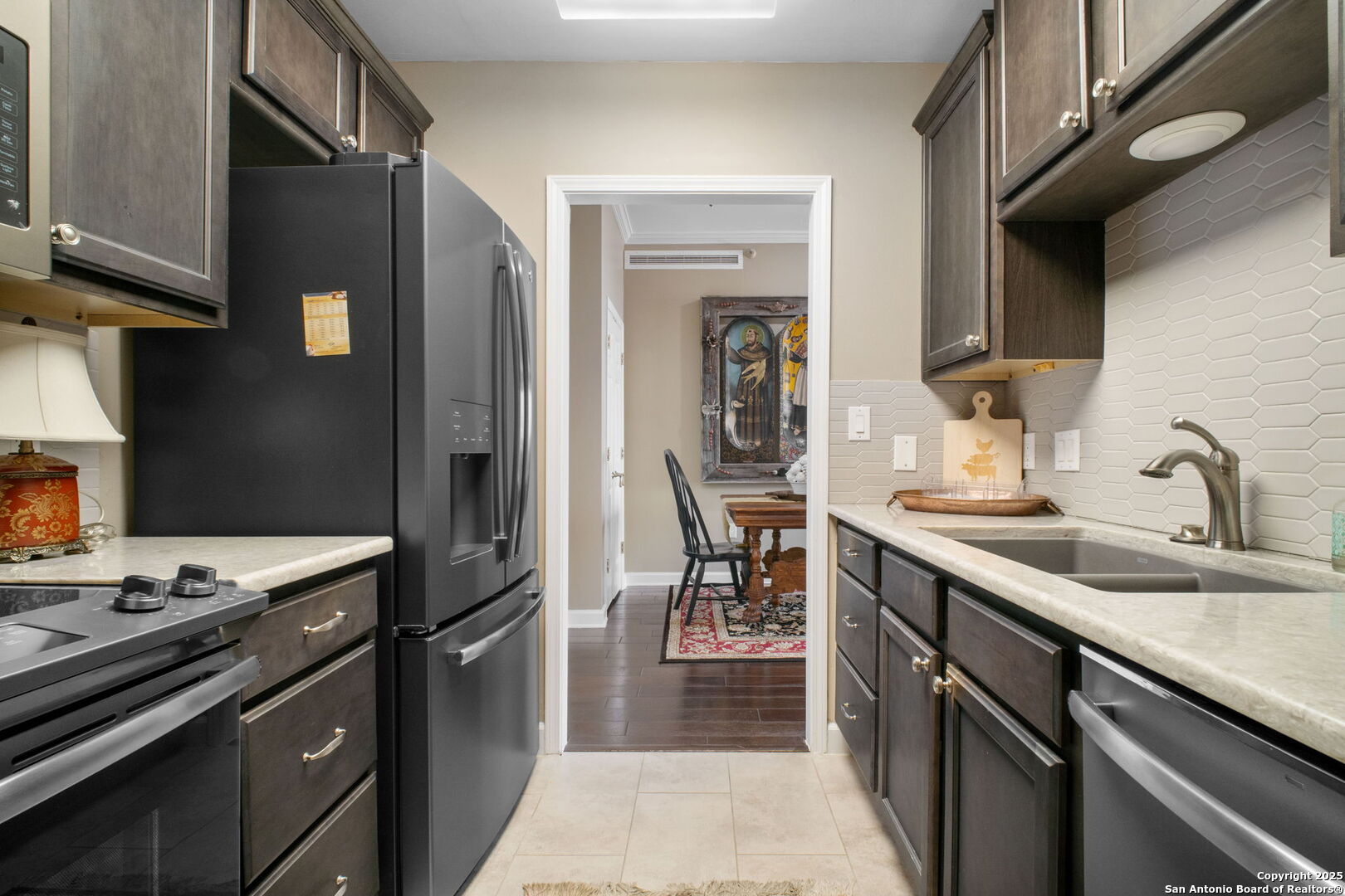 1 Towers Park Ln 1015