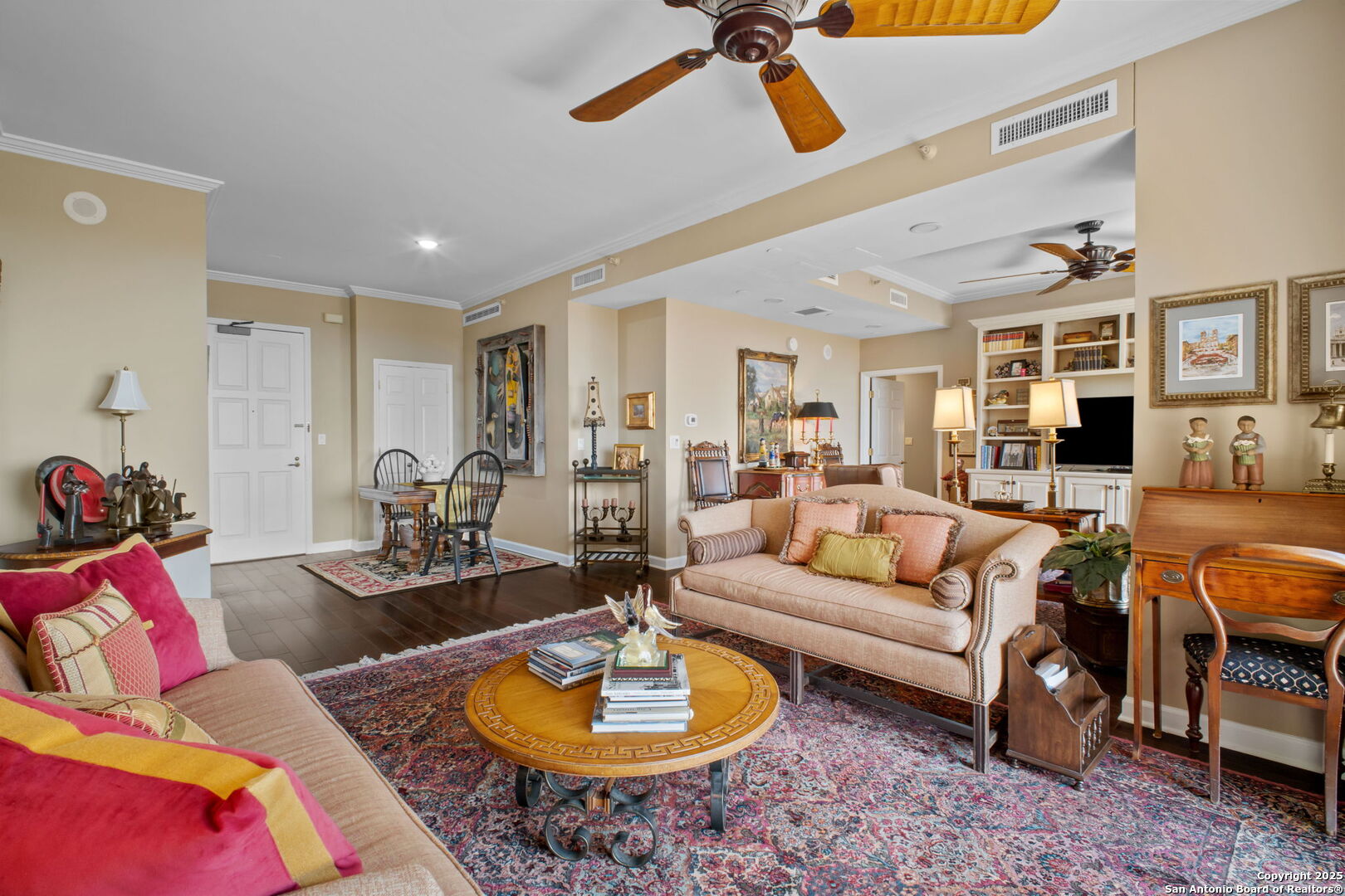 1 Towers Park Ln 1015