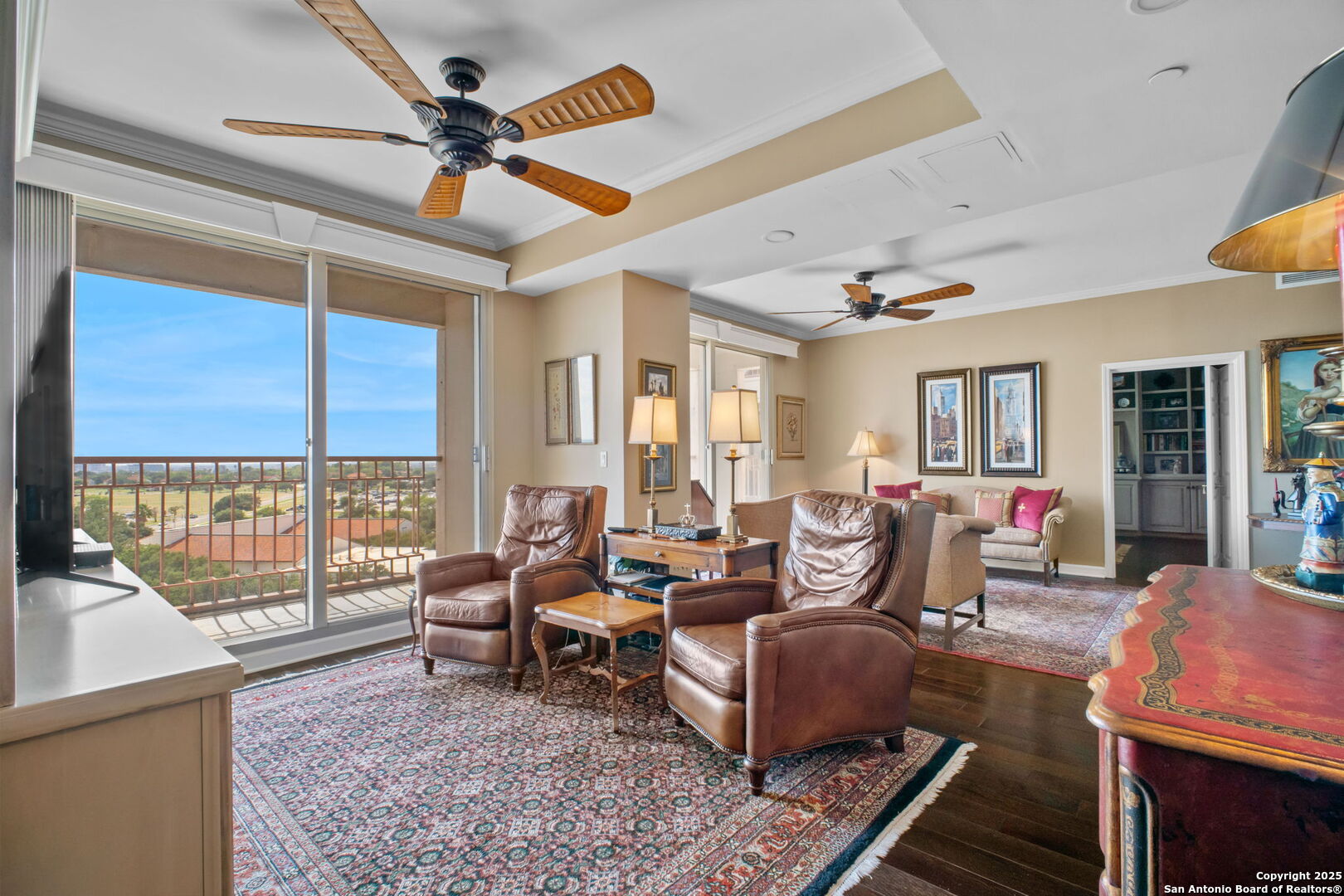 1 Towers Park Ln 1015