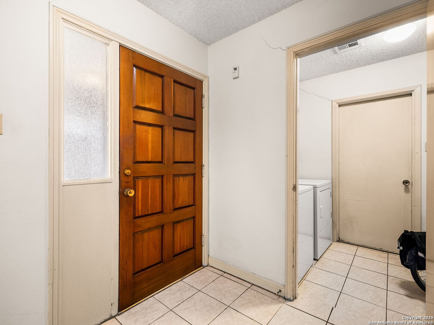 11610 Whisper Trail St