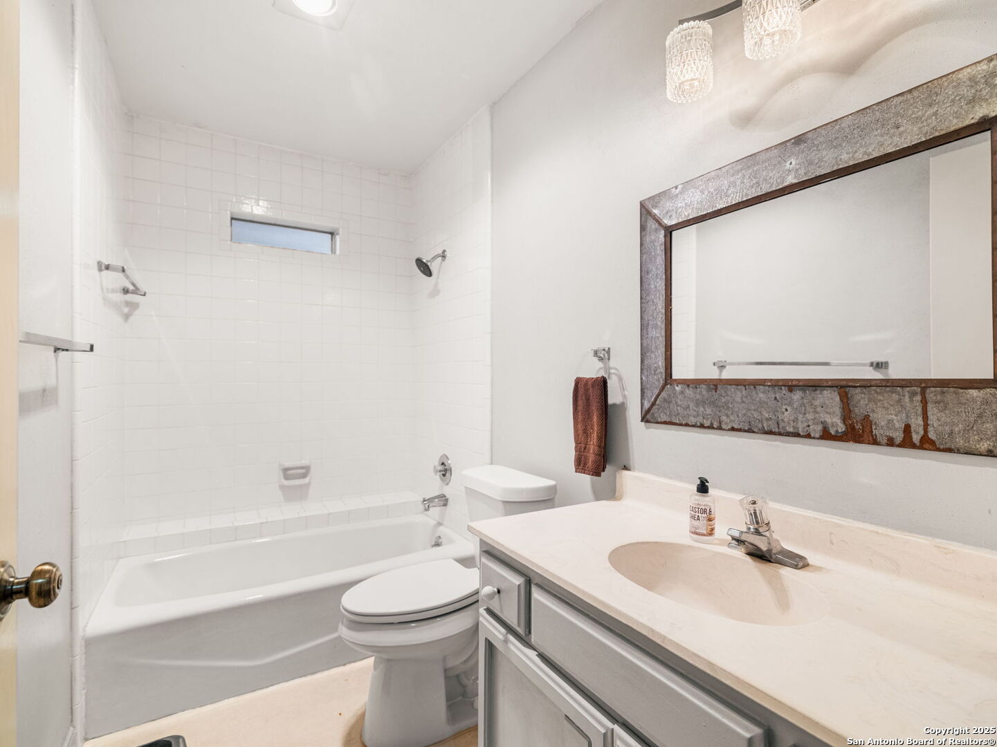 11610 Whisper Trail St