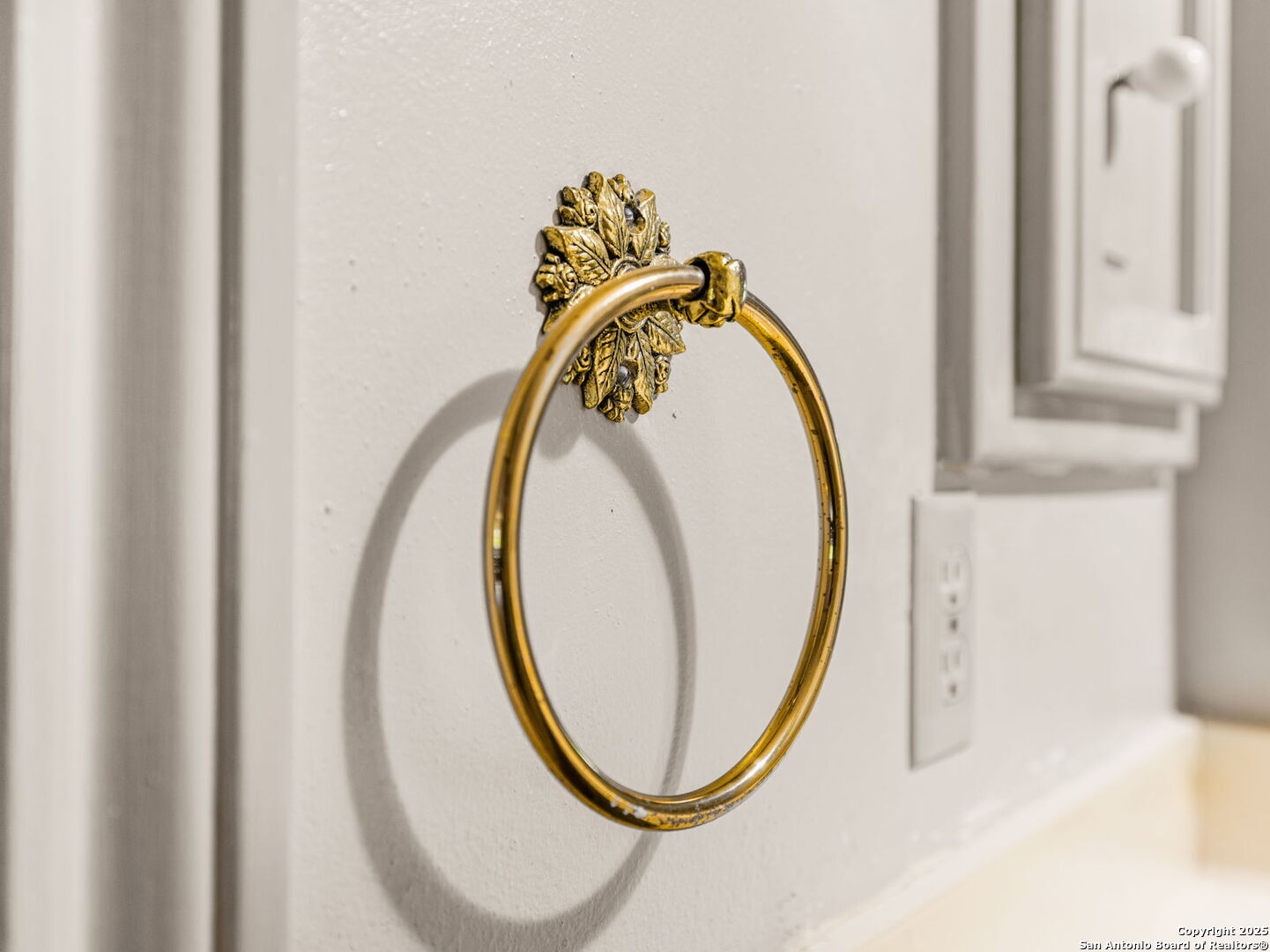 11610 Whisper Trail St