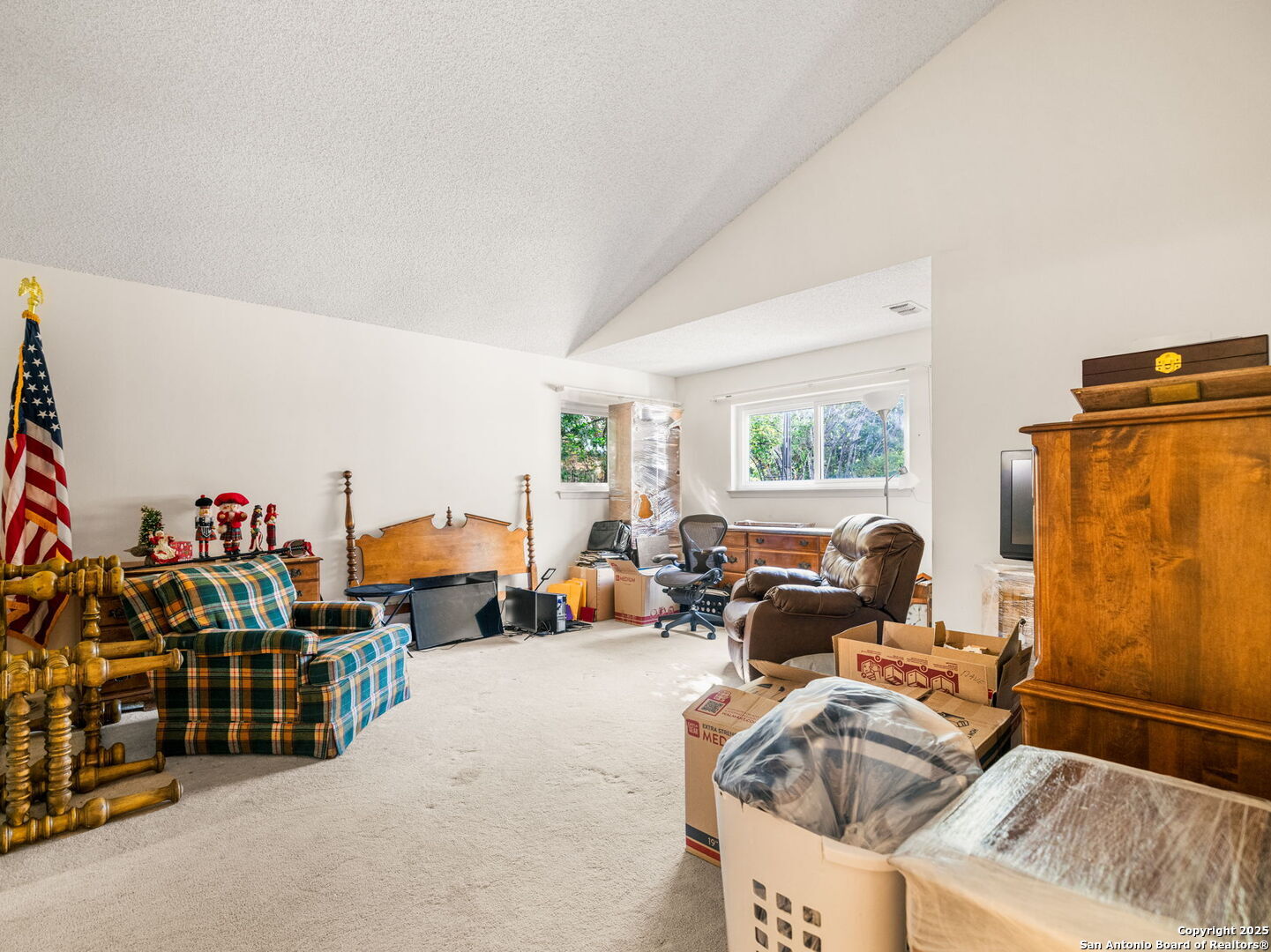 11610 Whisper Trail St