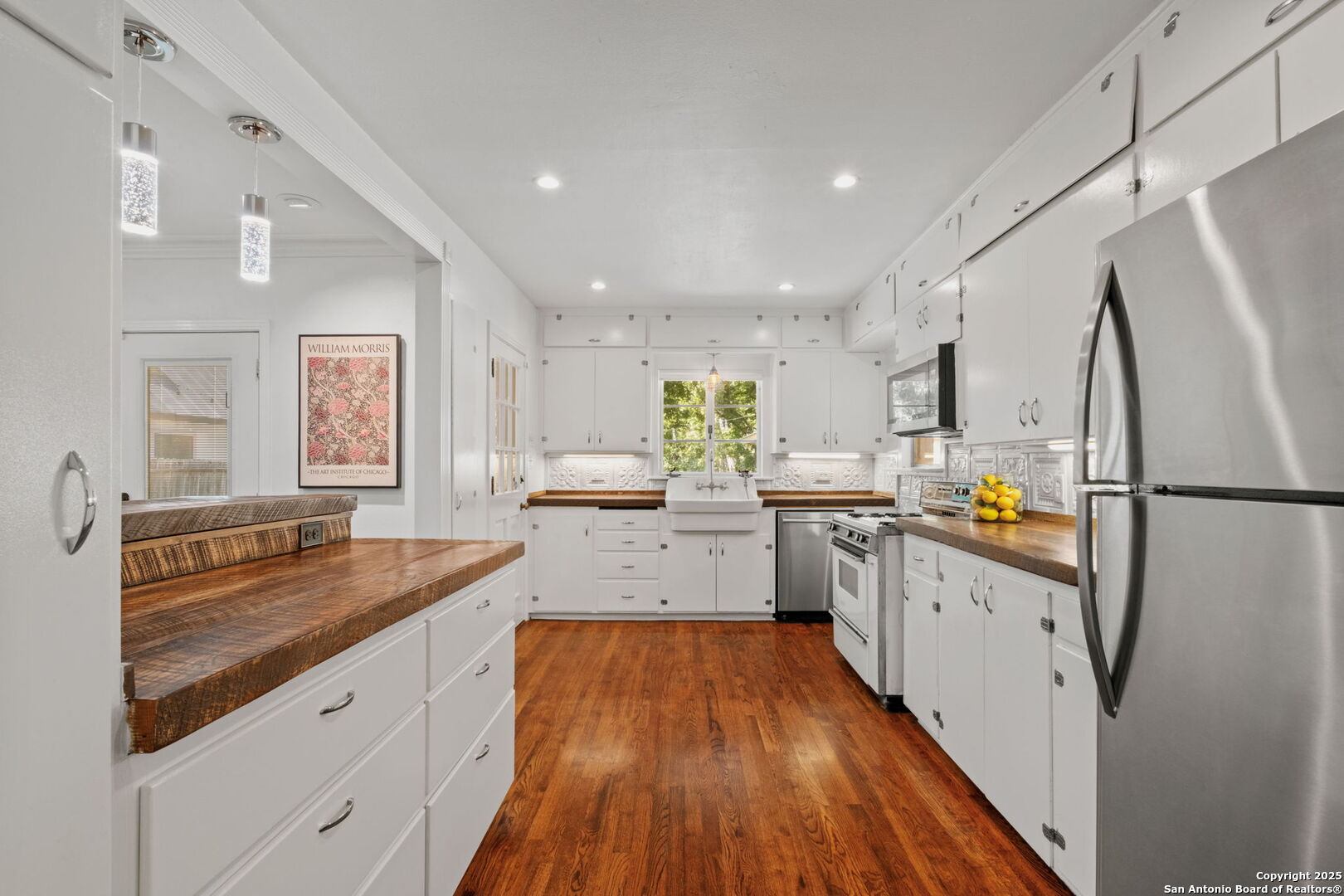 1403 San Jacinto