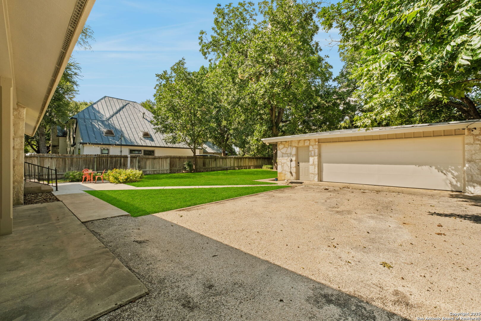 1403 San Jacinto