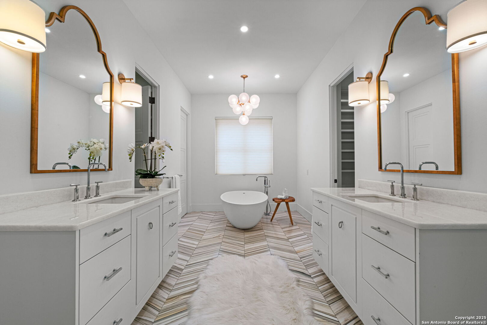 730 Elizabeth