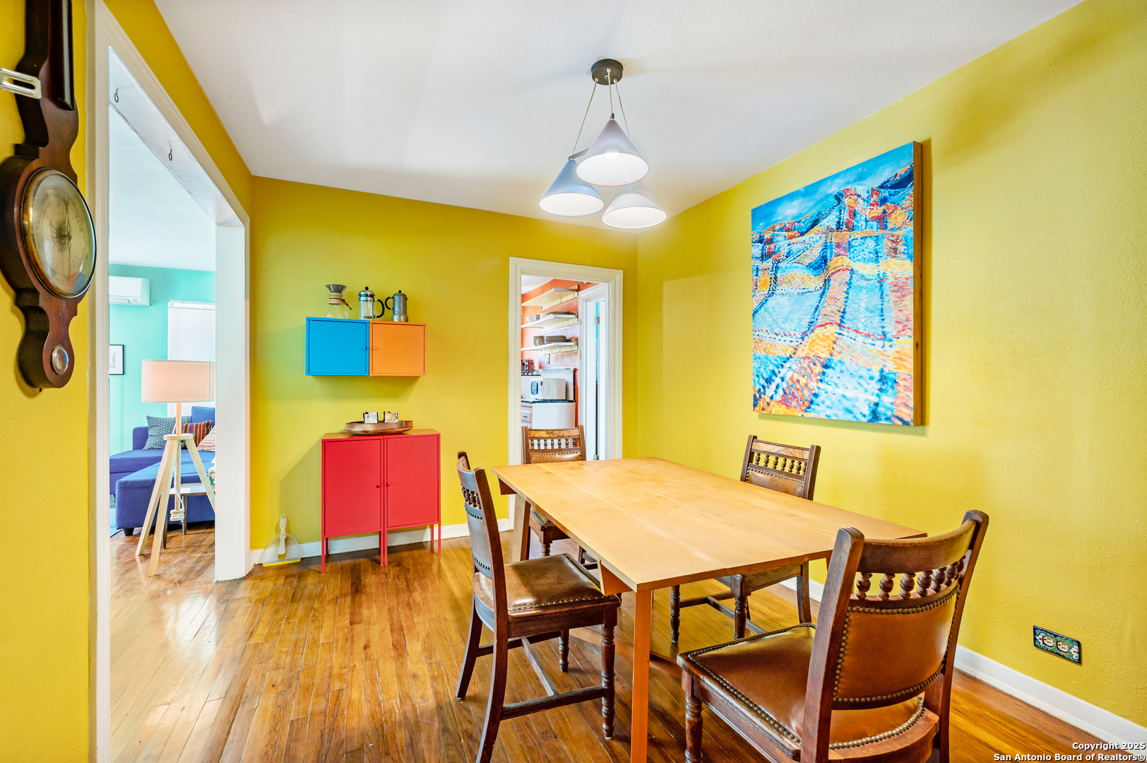 513 W Rosewood