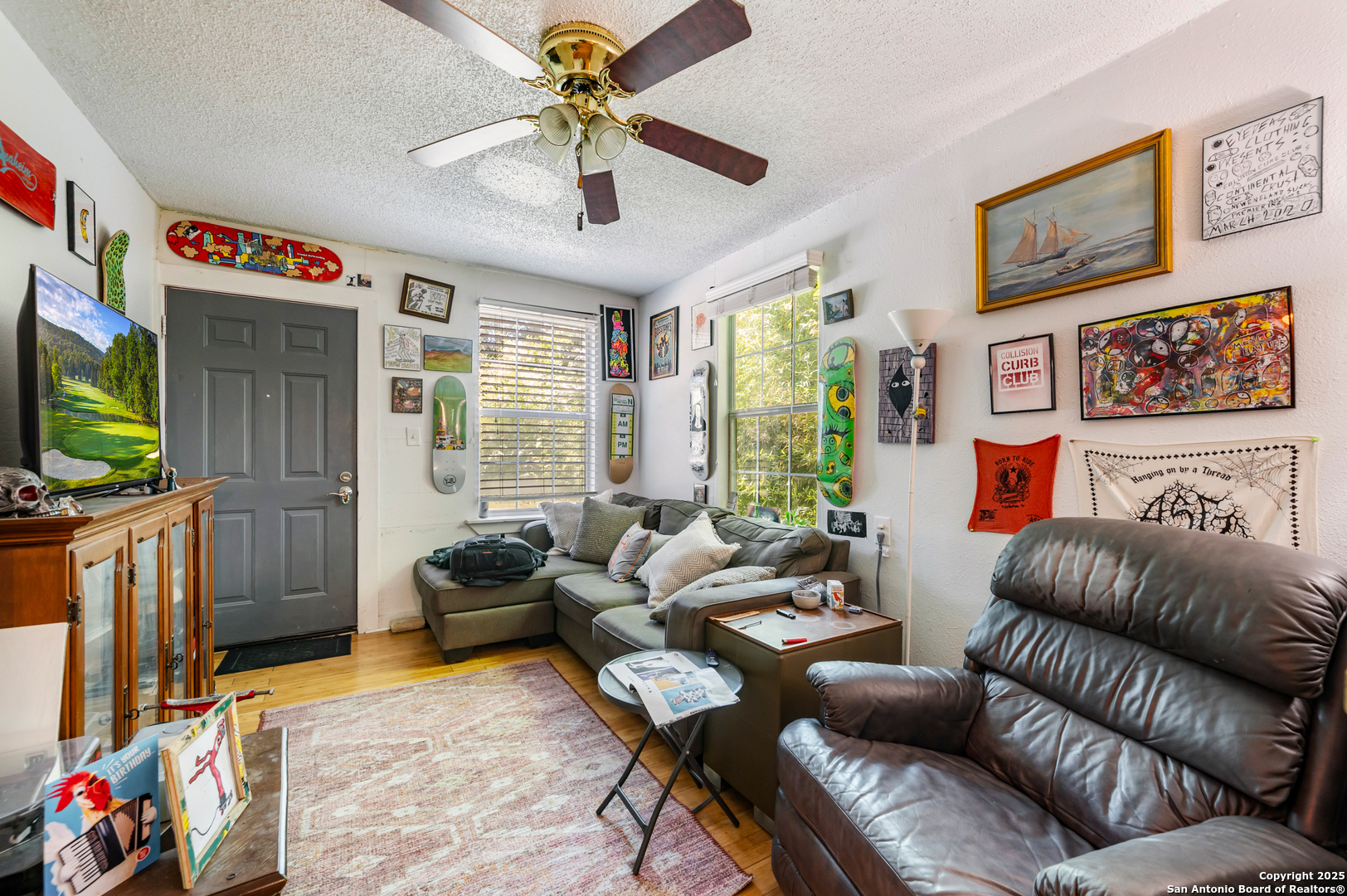 513 W Rosewood