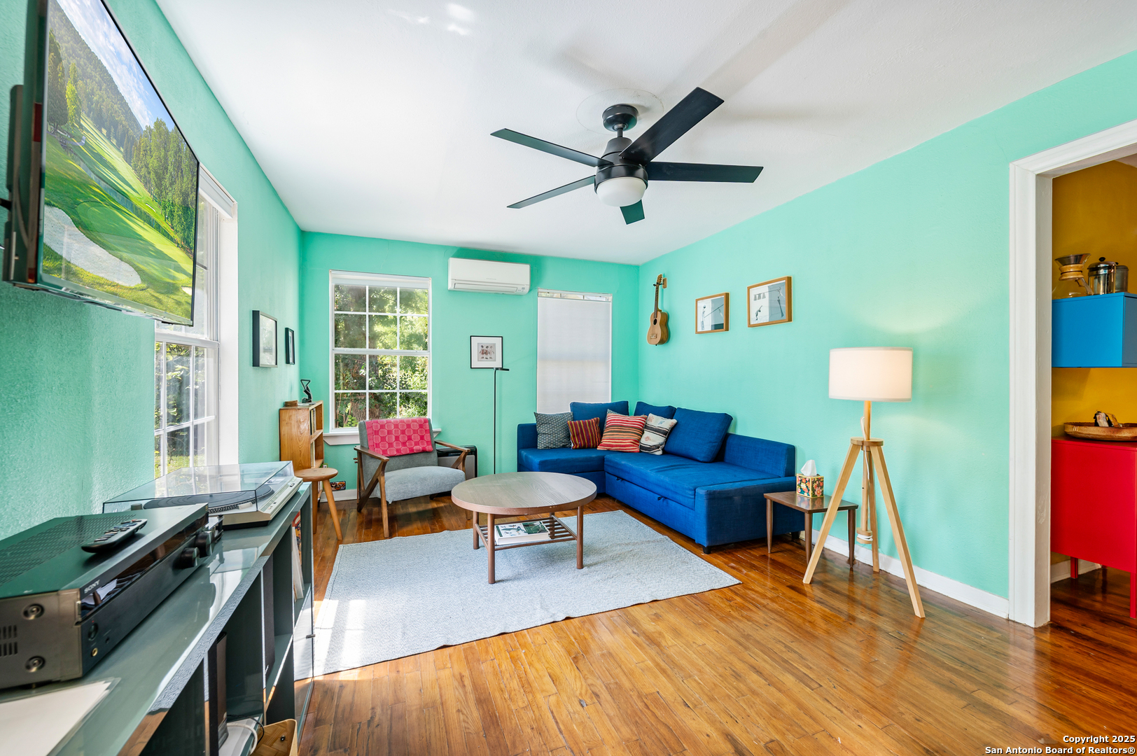 513 W Rosewood