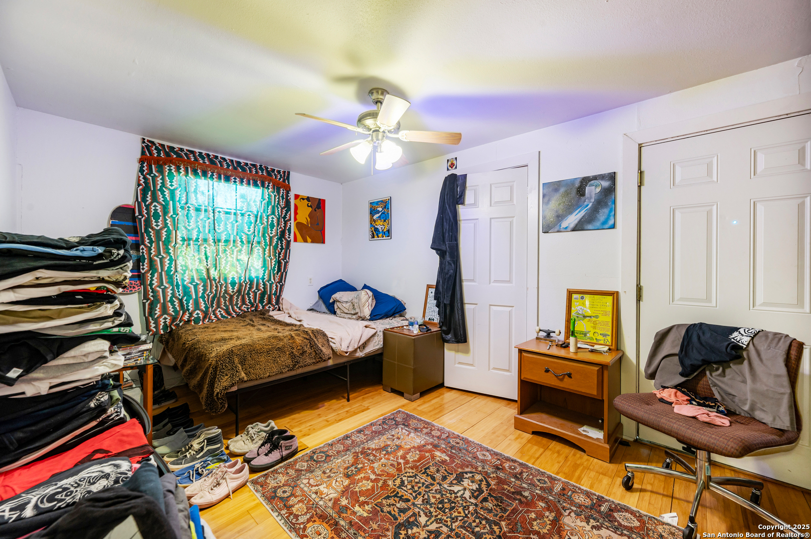 513 W Rosewood