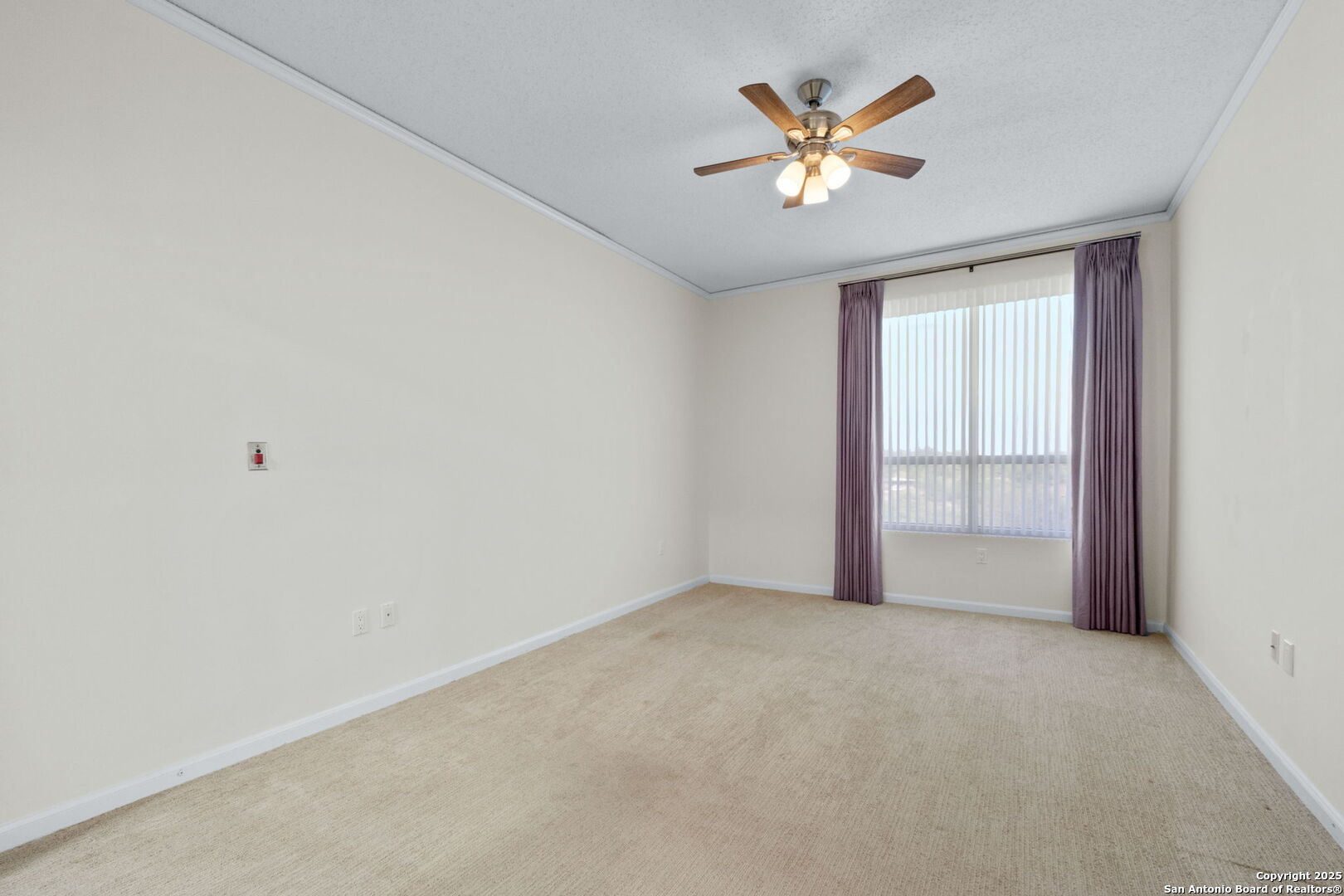 1 Towers Park Ln 402