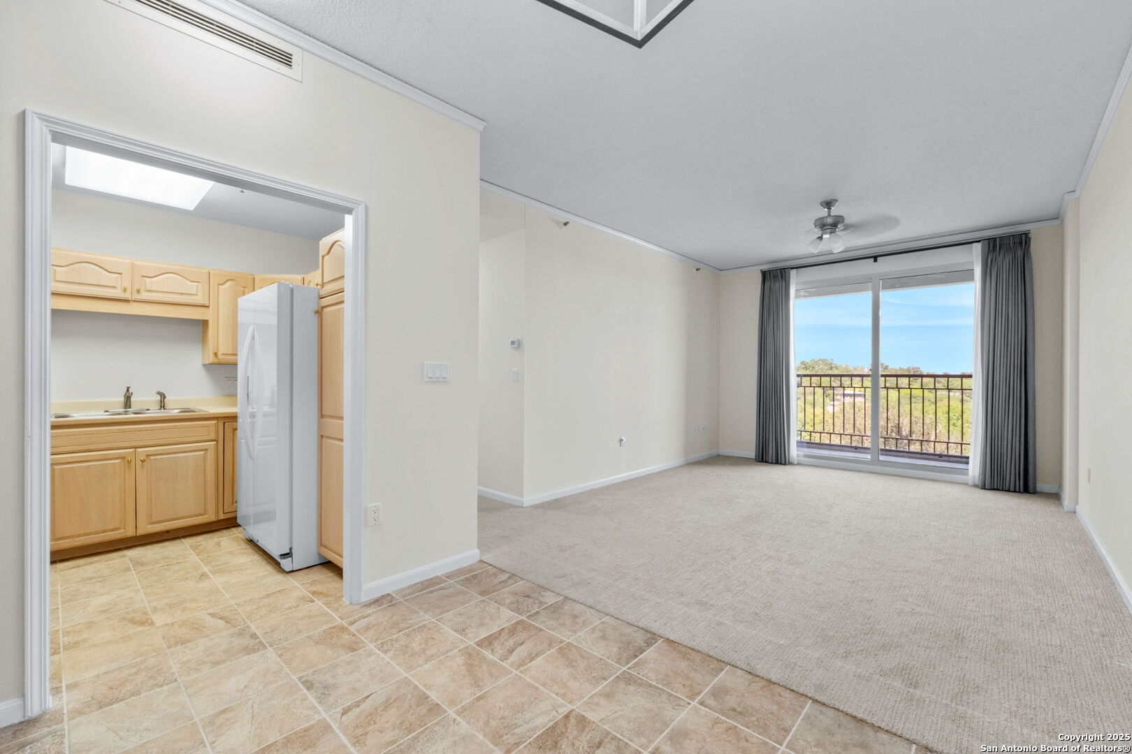 1 Towers Park Ln 402