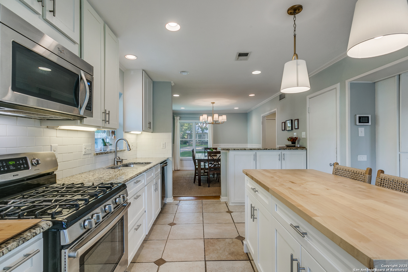 110 Woodcrest