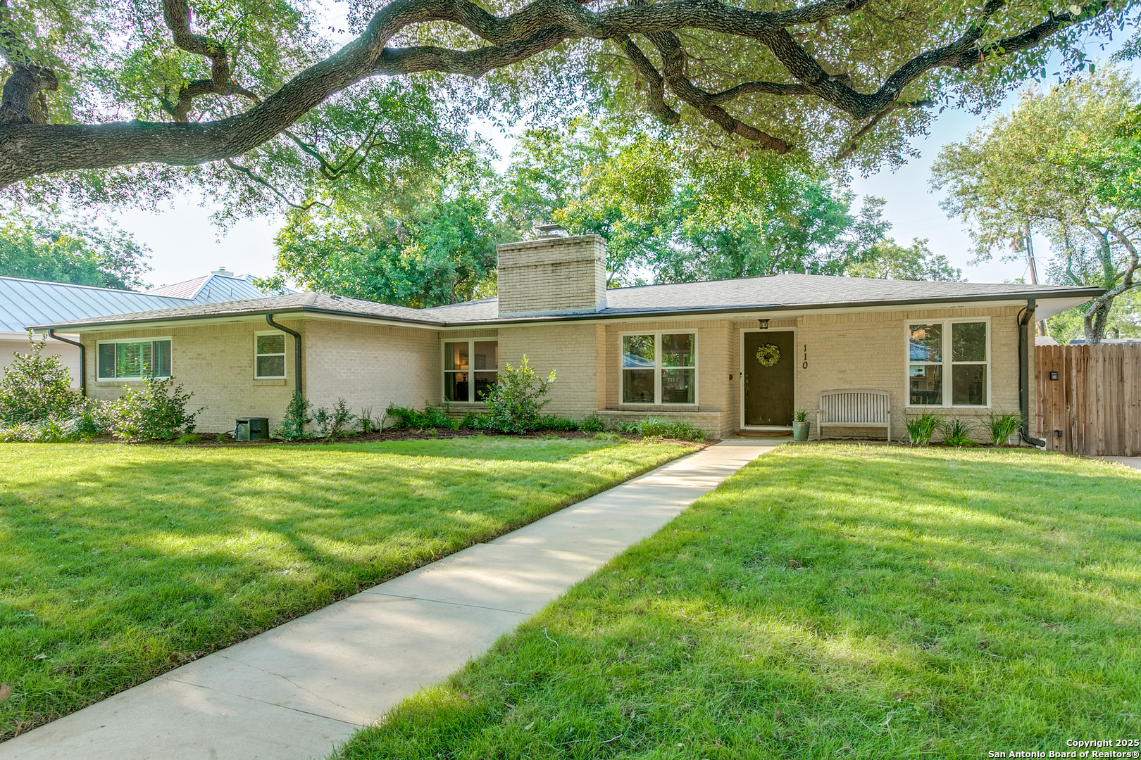 110 Woodcrest