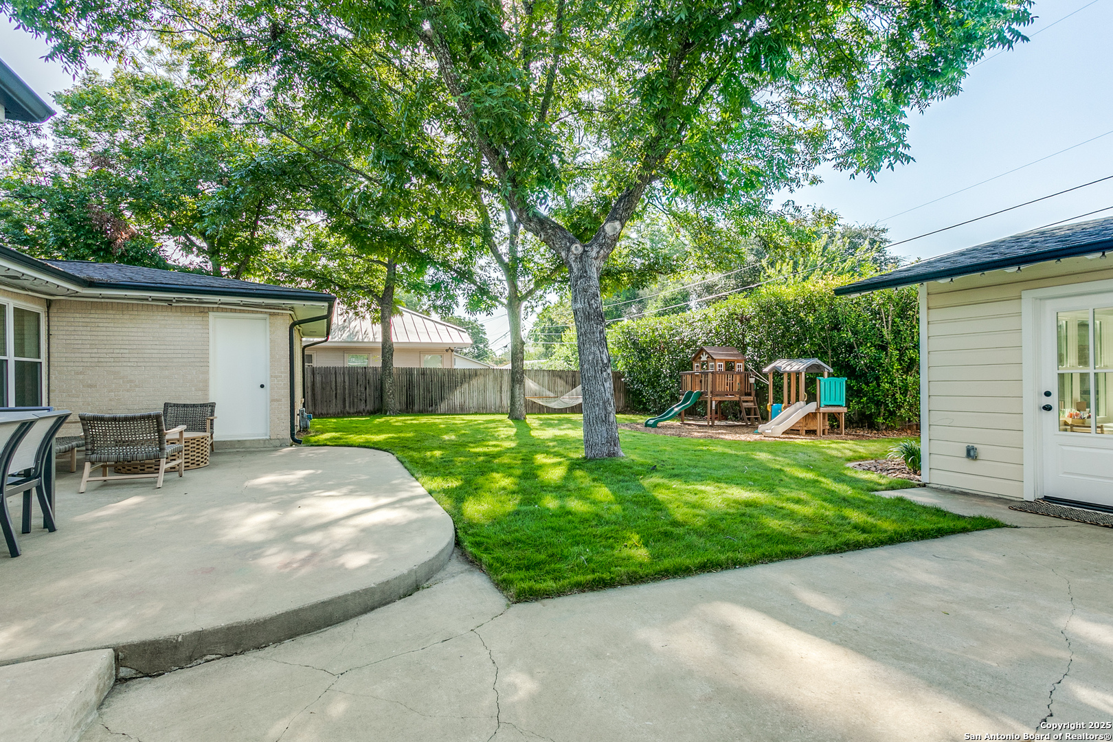 110 Woodcrest