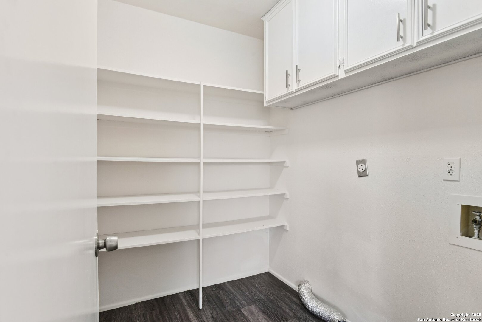 349 Harmony Ct 349