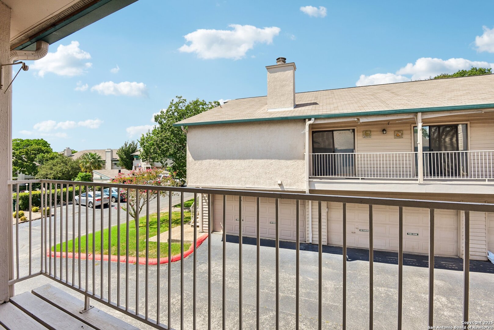 349 Harmony Ct 349